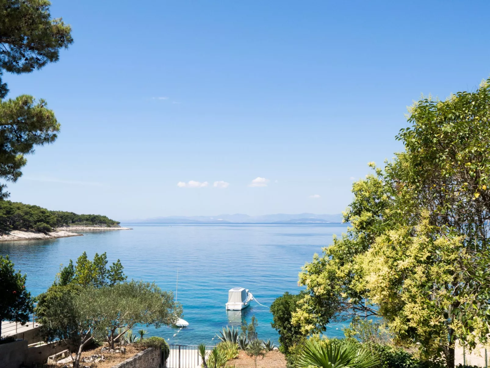 Strandnahe Ferienwohnung mit großer Terrasse