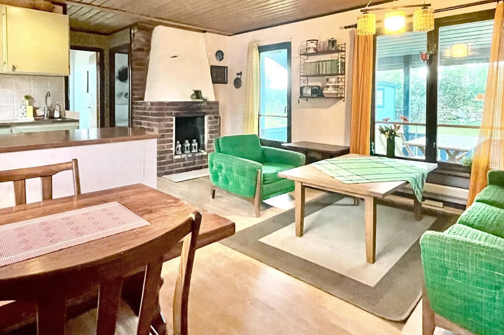 29824-Indoor