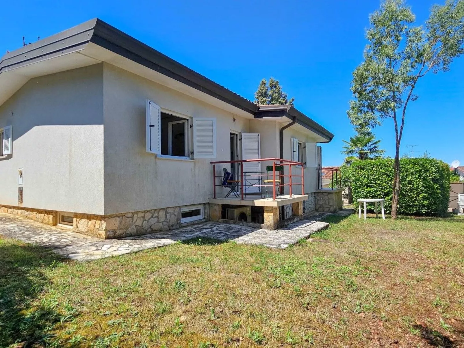 "Casa Elza" direkt am Wasser