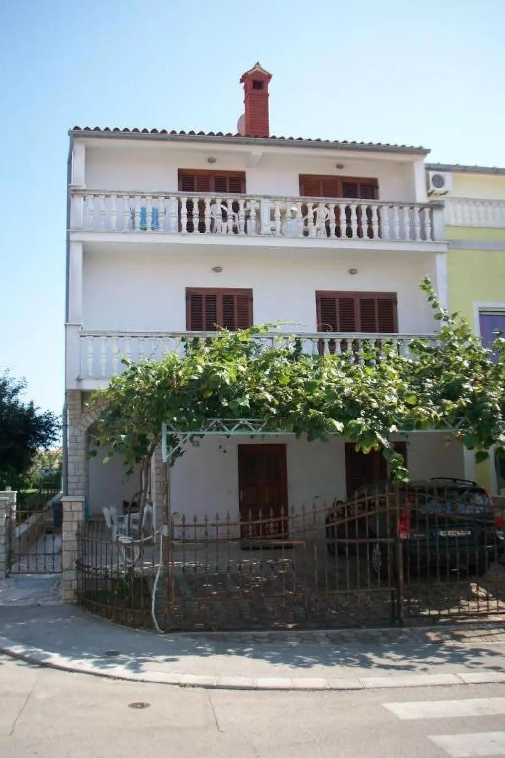 Appartement mit Balkon