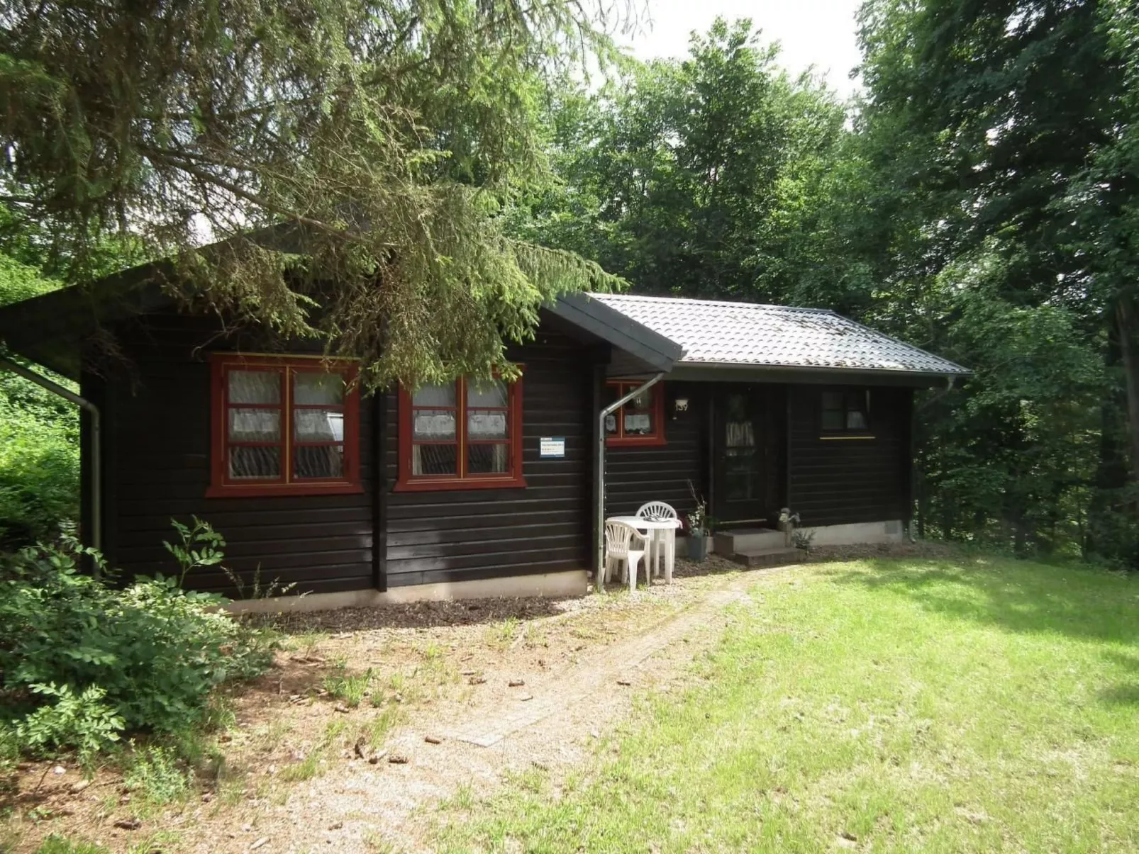 Wunderschönes Ferienhaus am Waldrand