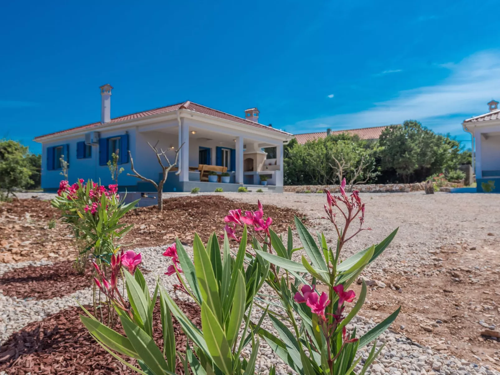 "Ivana" mit Blick auf das Wasser