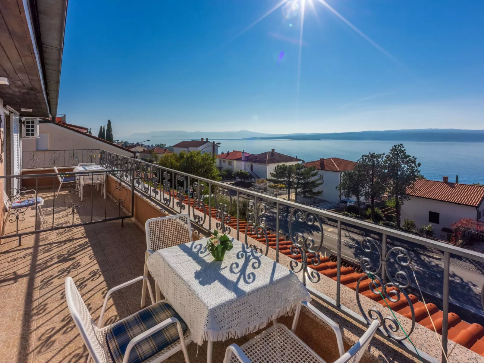 Wohnung in Crikvenica mit Terrasse mit Meerblick