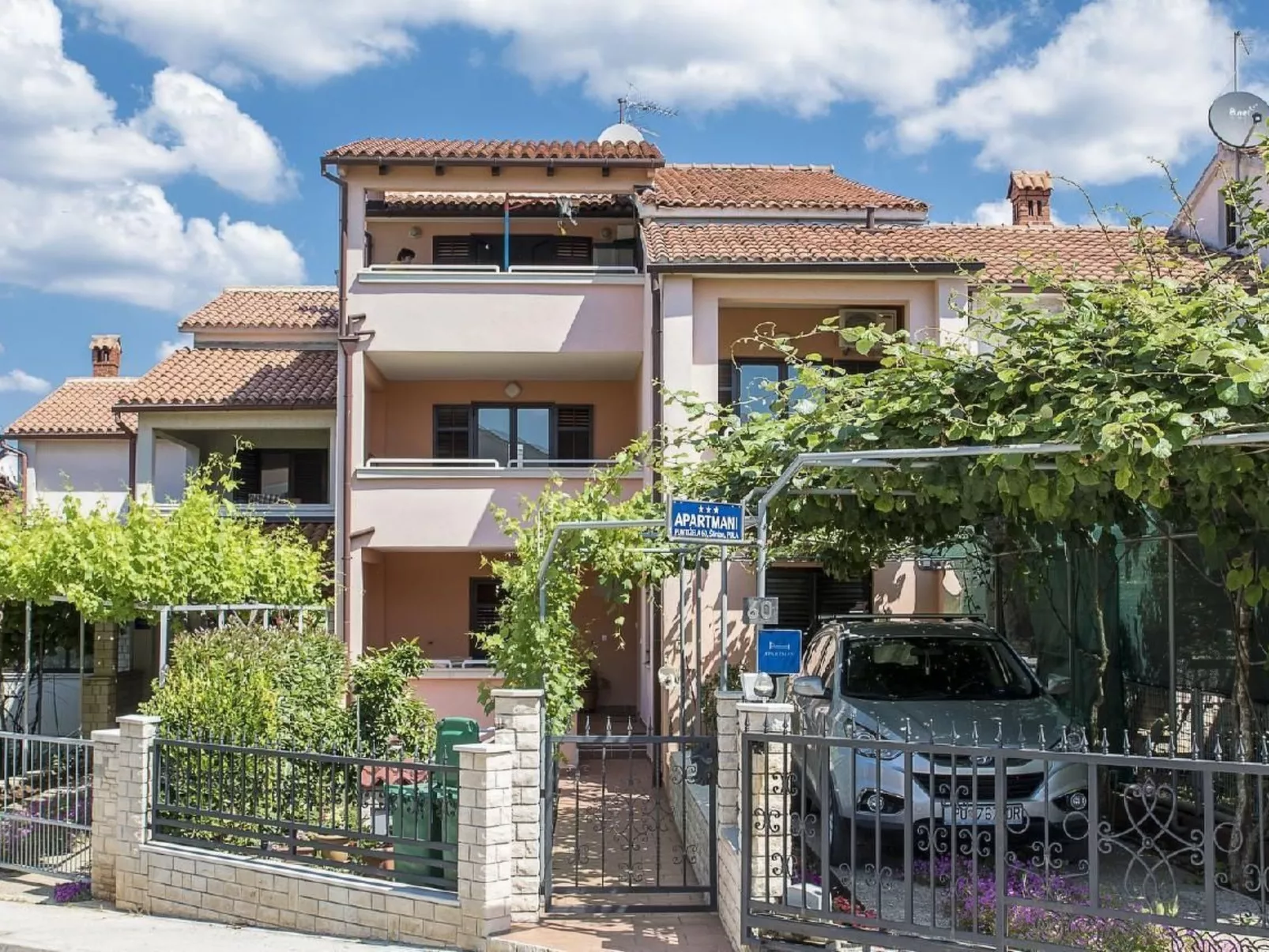 Studio-Apartment in Stinjan, 600 m vom Strand entfernt