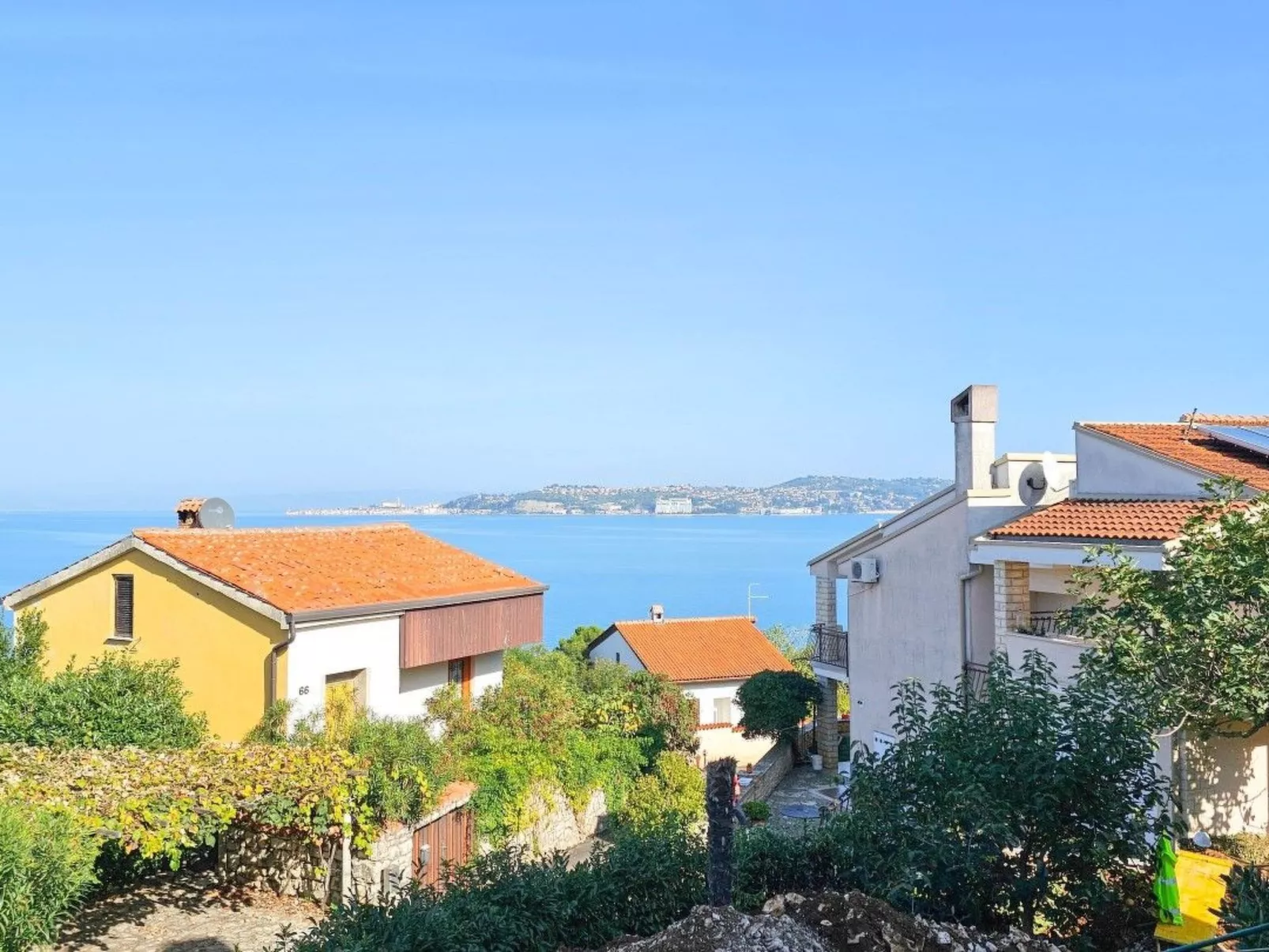 Apartment für 3 Personen mit Meerblick
