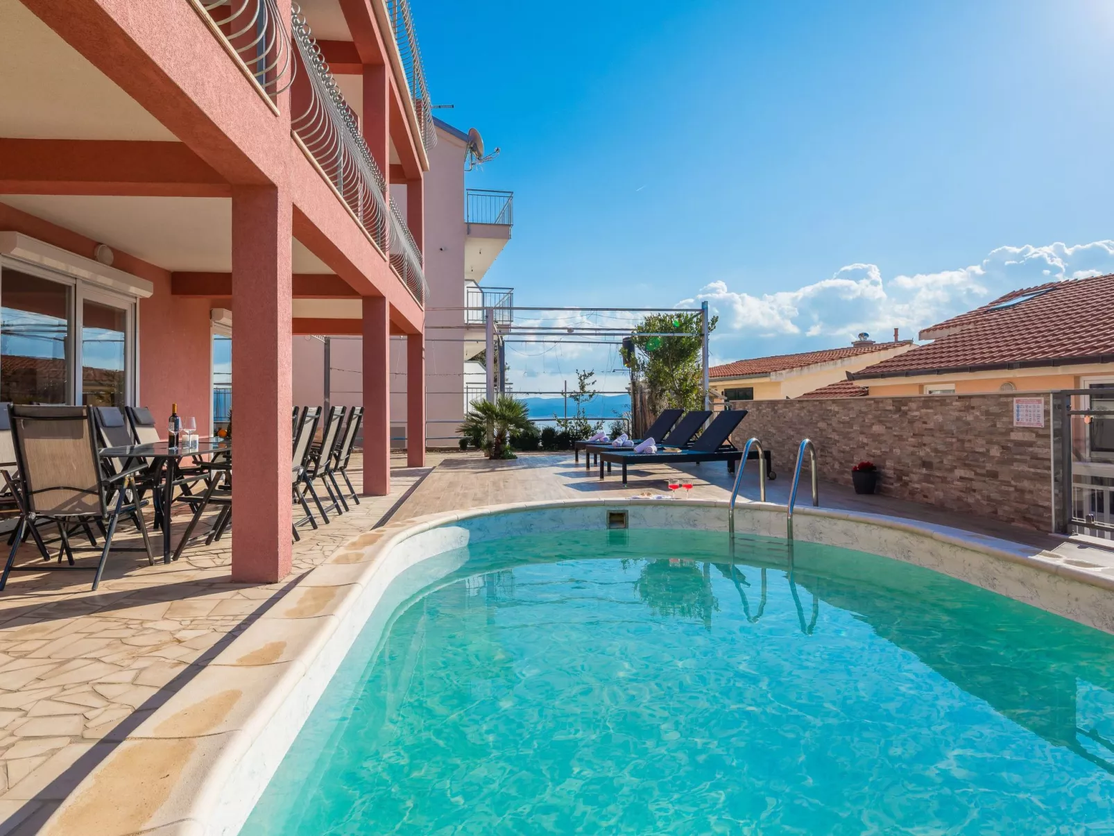 Für 12 Personen in Stanići, Dalmatien (Mitteldalmatien)