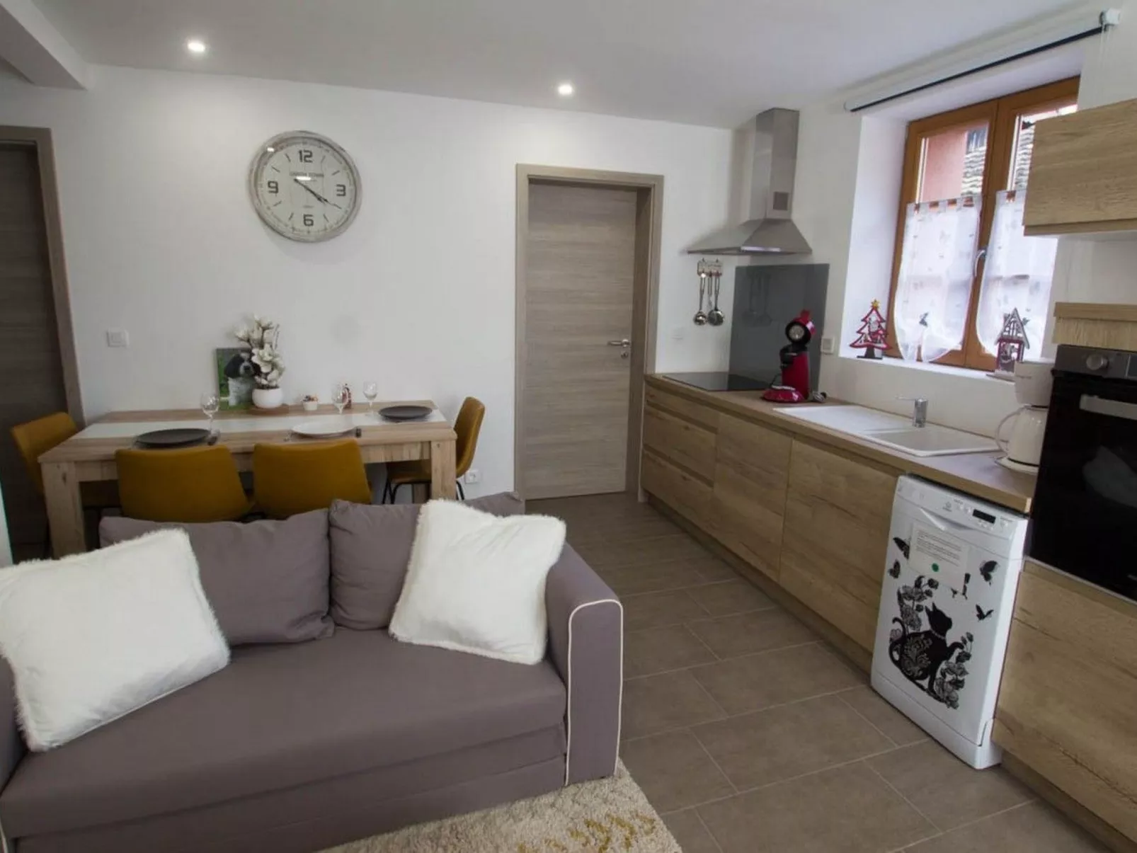 Chez Emilie et Charles klassifiziert 4 Sterne