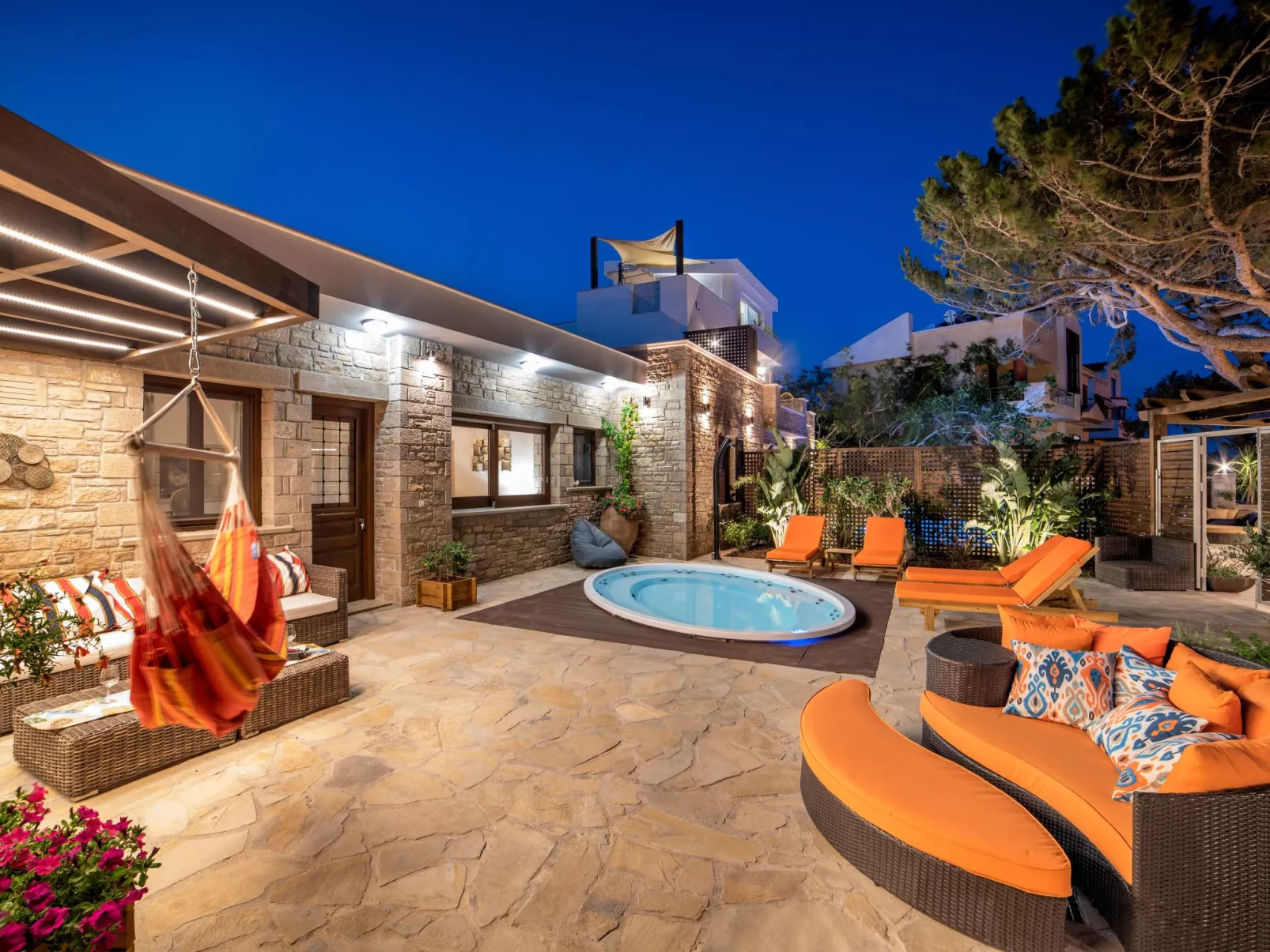 Lemonia für 6 Personen und 3 Kinder