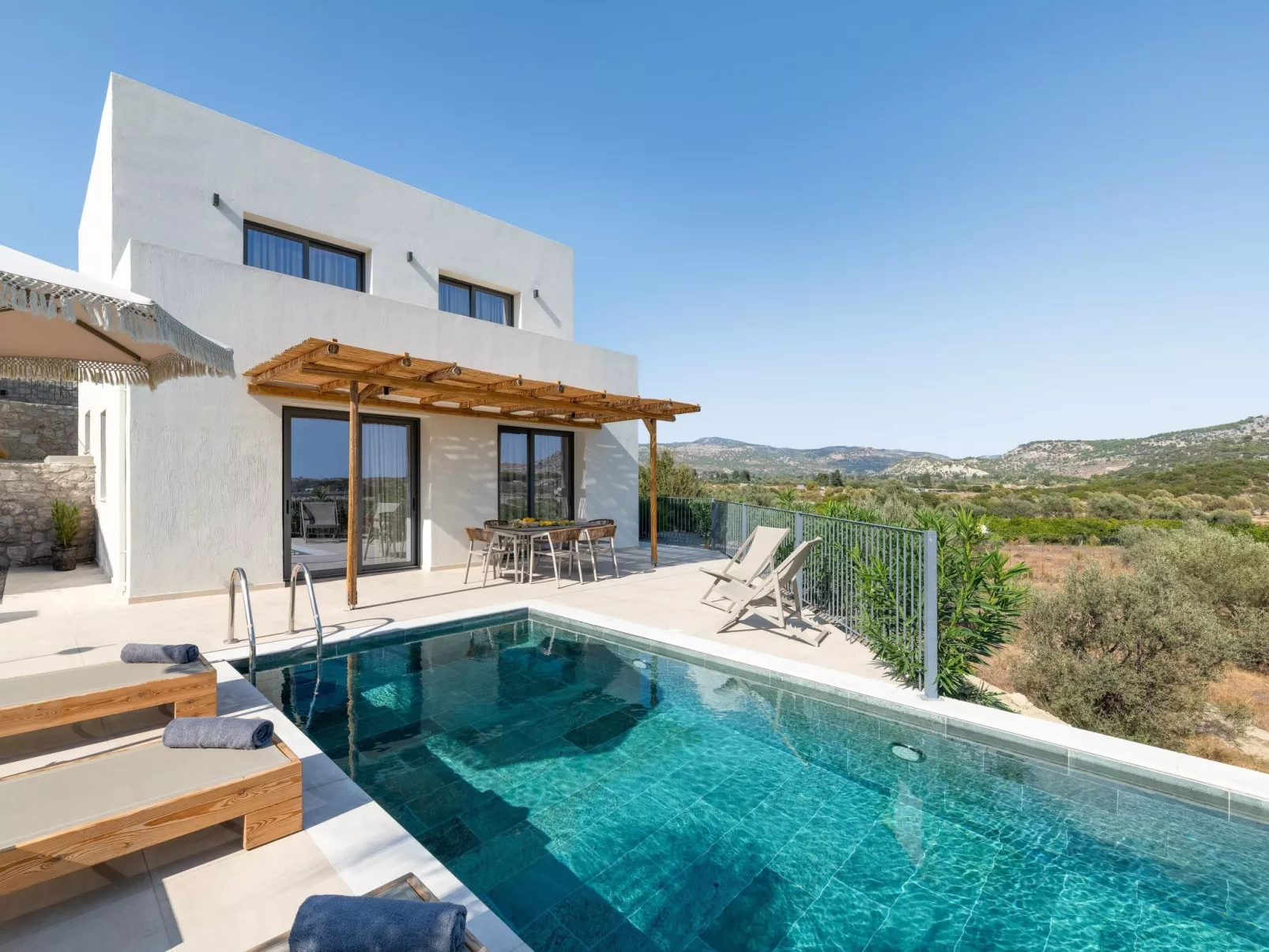 Massari Hills - Moorea