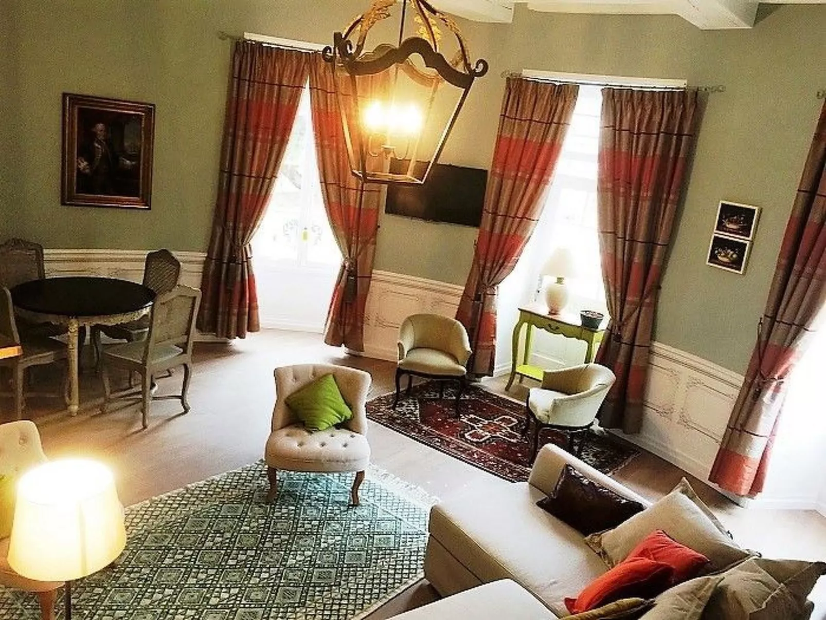 Cottage de la tour duplex 100m2 mit Pool Azay le rideau