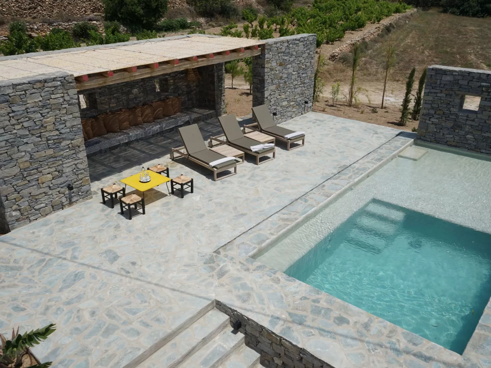 Ferienvilla "Villa Stamata" mit Pool und Garten