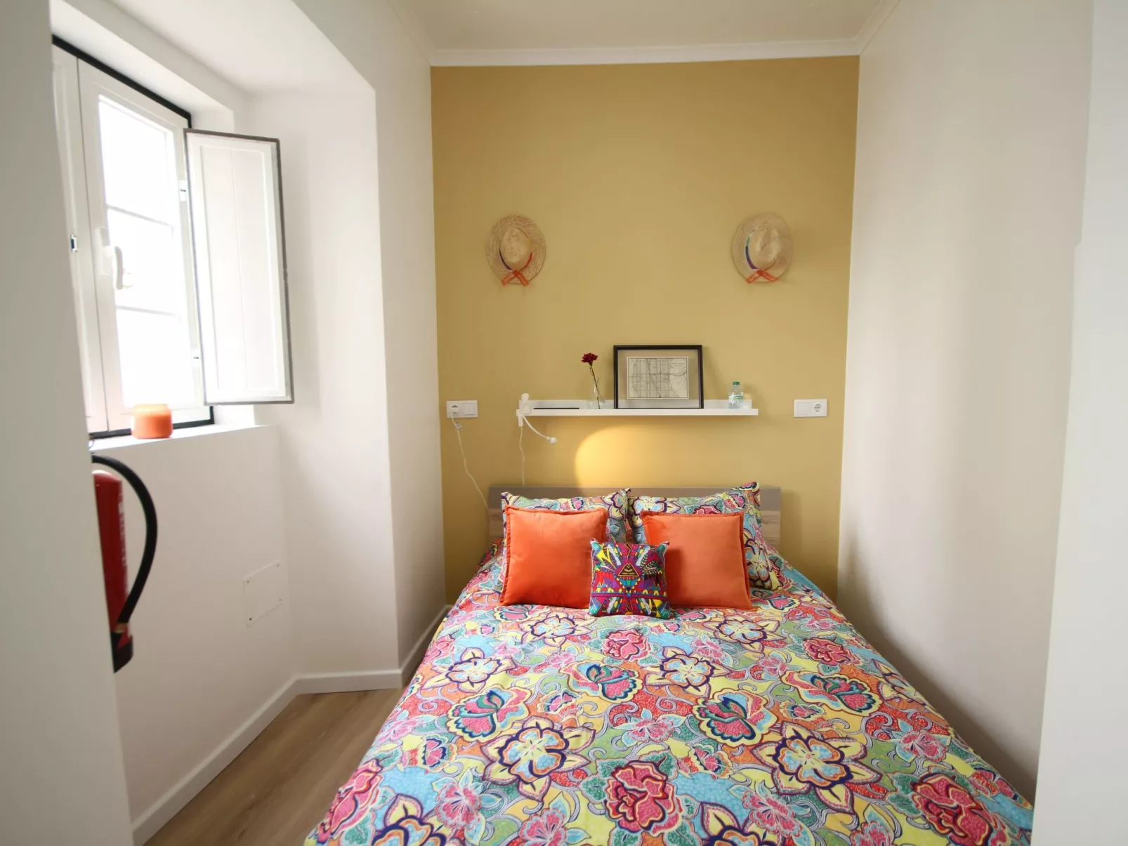 Alfama Right Point, Studio Santo Estevão