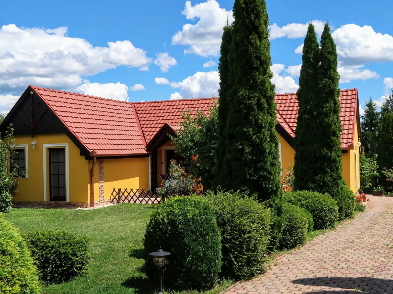 Stimmungsvolle Ferienwohnung mit großem Garten