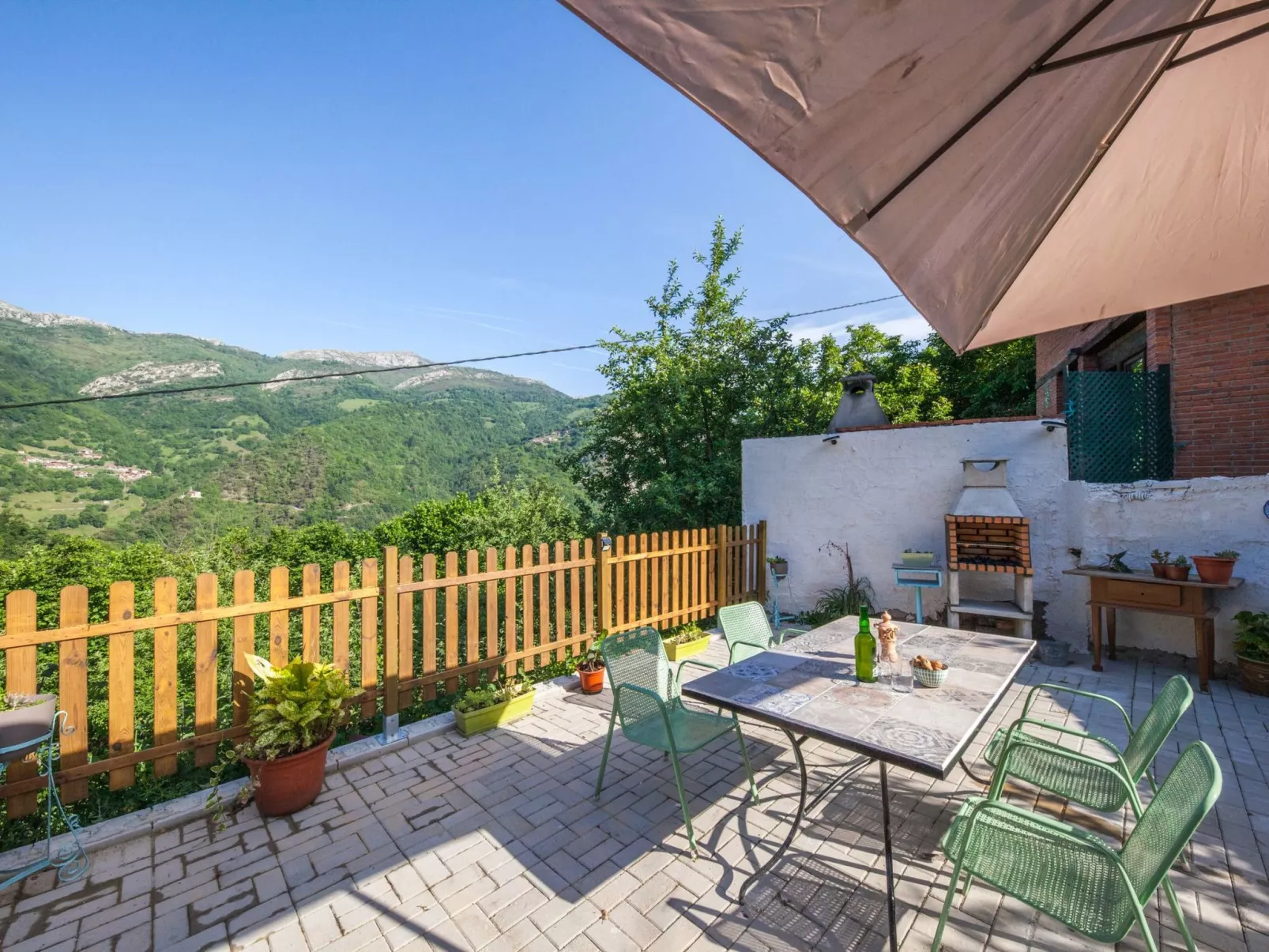 Ländliche Wohnung El Carbayu