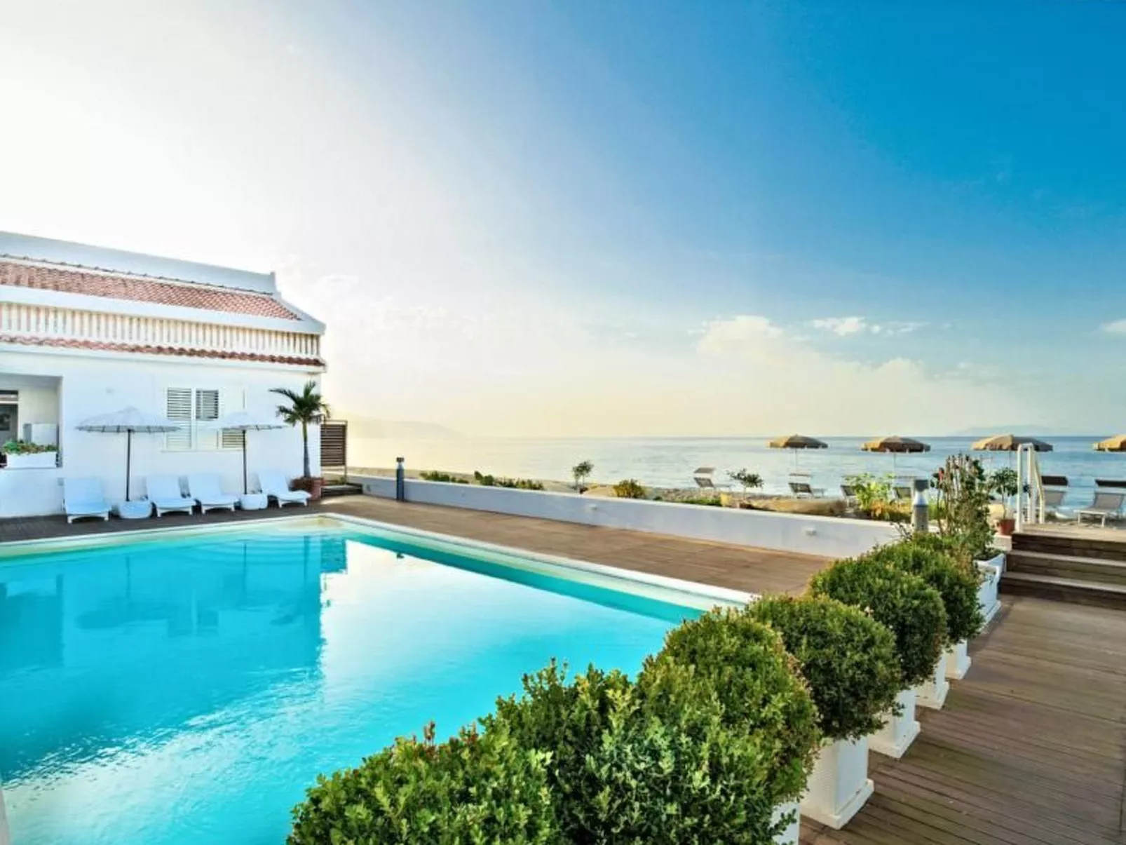 Wohnung mit Grill, Terrasse und Pool