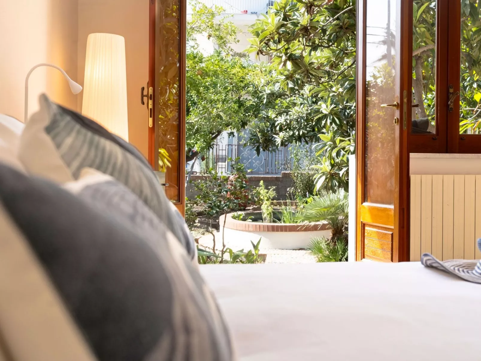 Die Orange und der Goldfisch