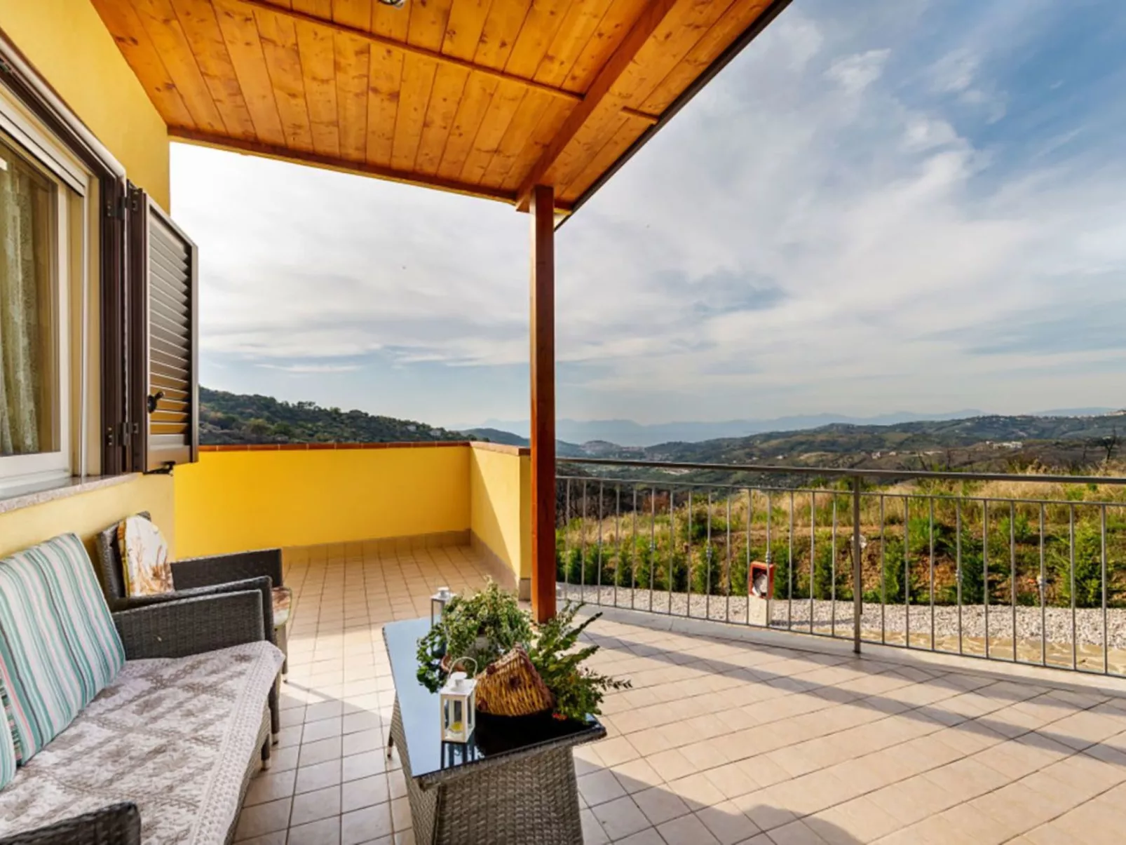 'Granatapfel' mit Pool