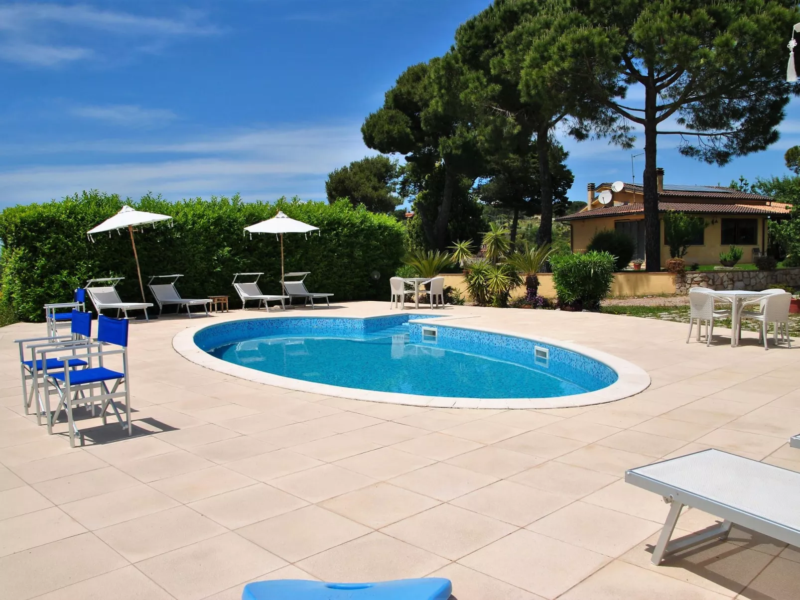 Angenehmes Haus in Itri mit überdachtem Innenhof