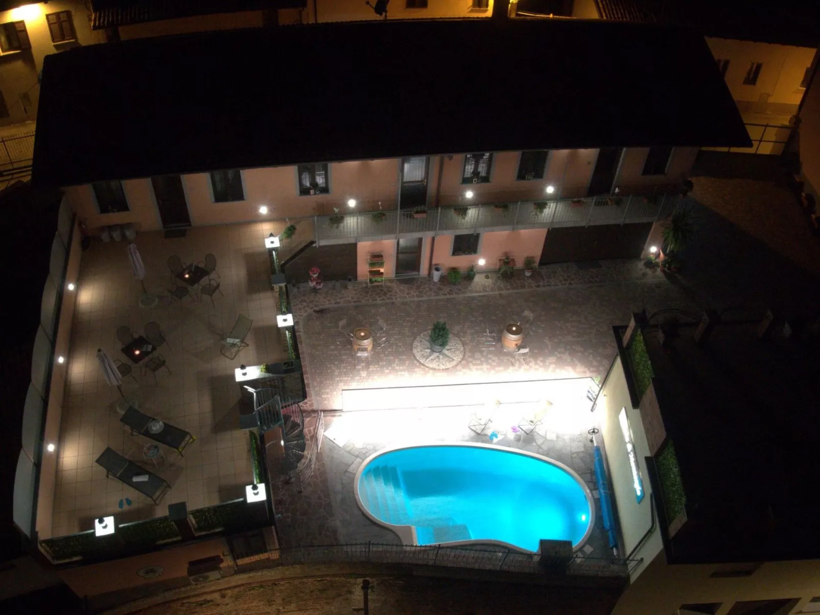 'Specchi d'Acqua' mit Pool