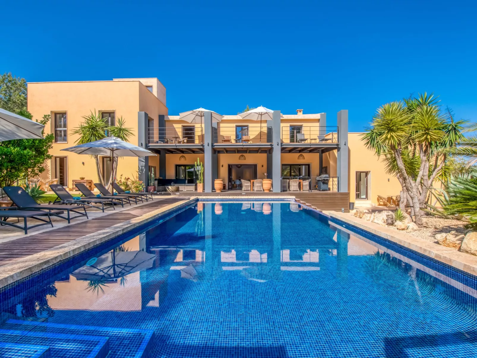 Nettes Ferienhaus in Felanitx mit Offenem Kamin