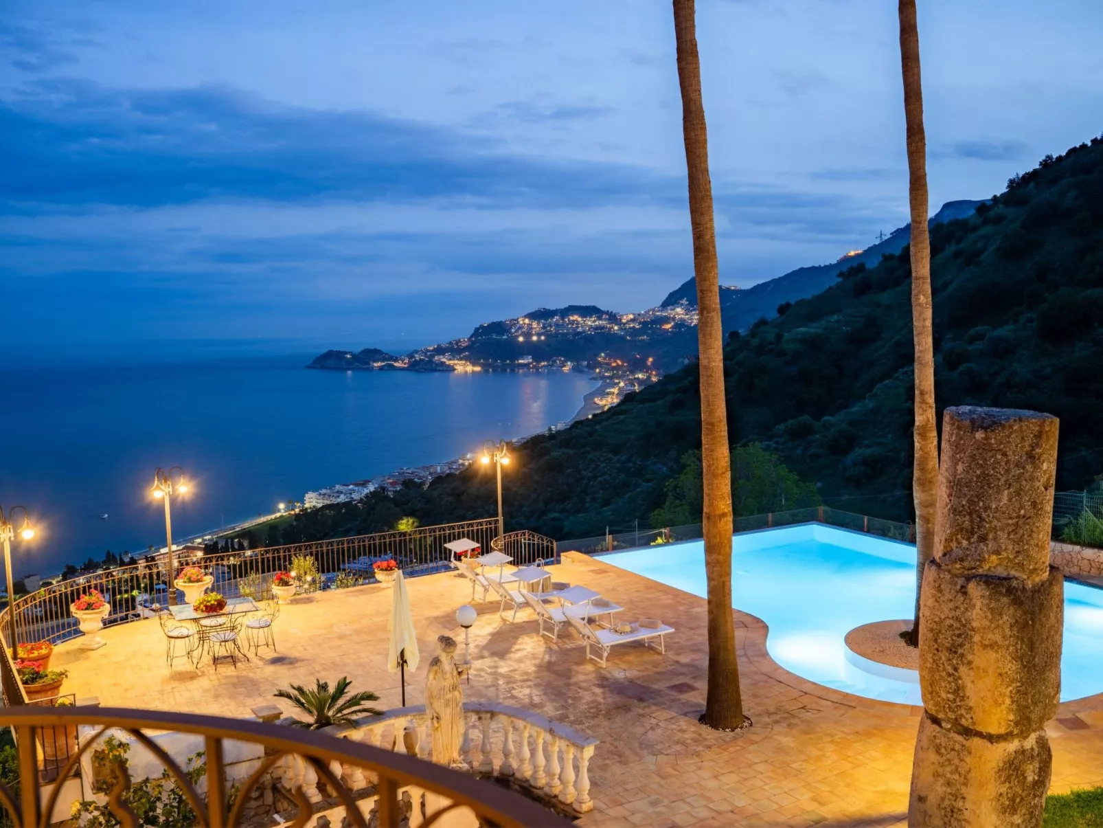 Villa Finù - Panoramavilla mit Pool