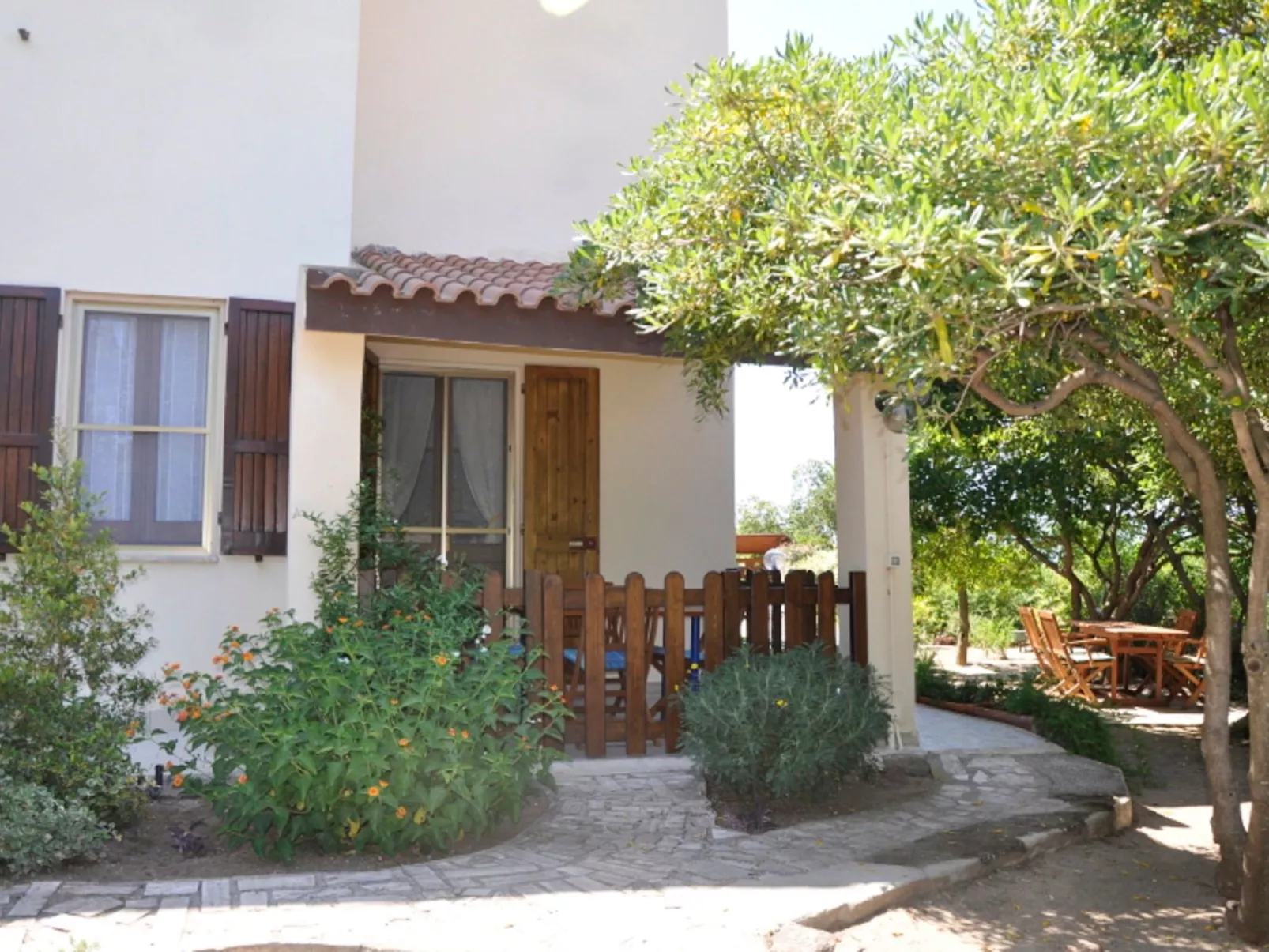 Lubagnu Vacanze- Drei-Zimmer-Wohnung A