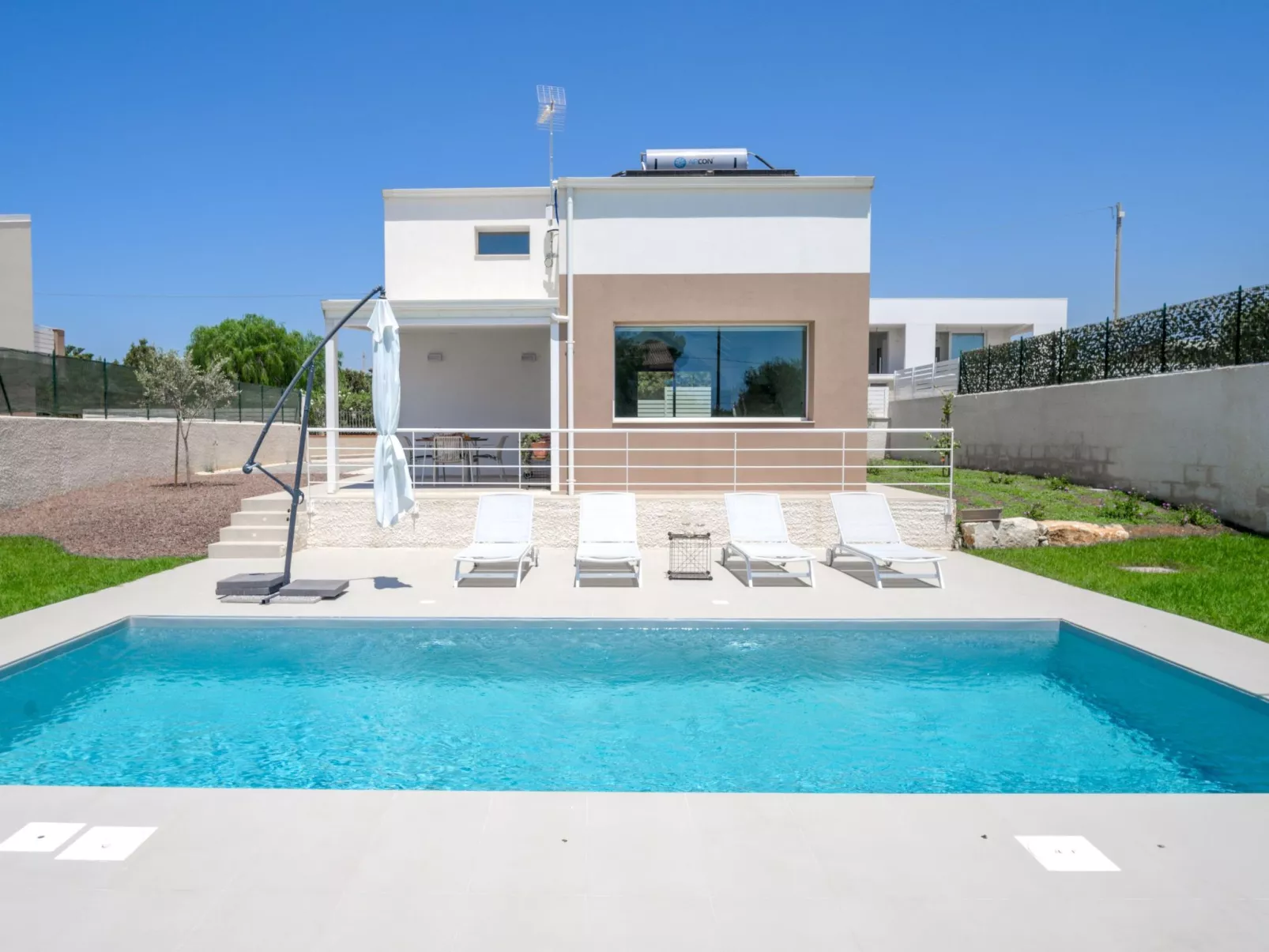 Aloe, Villa mit Pool in Marina di Ragusa
