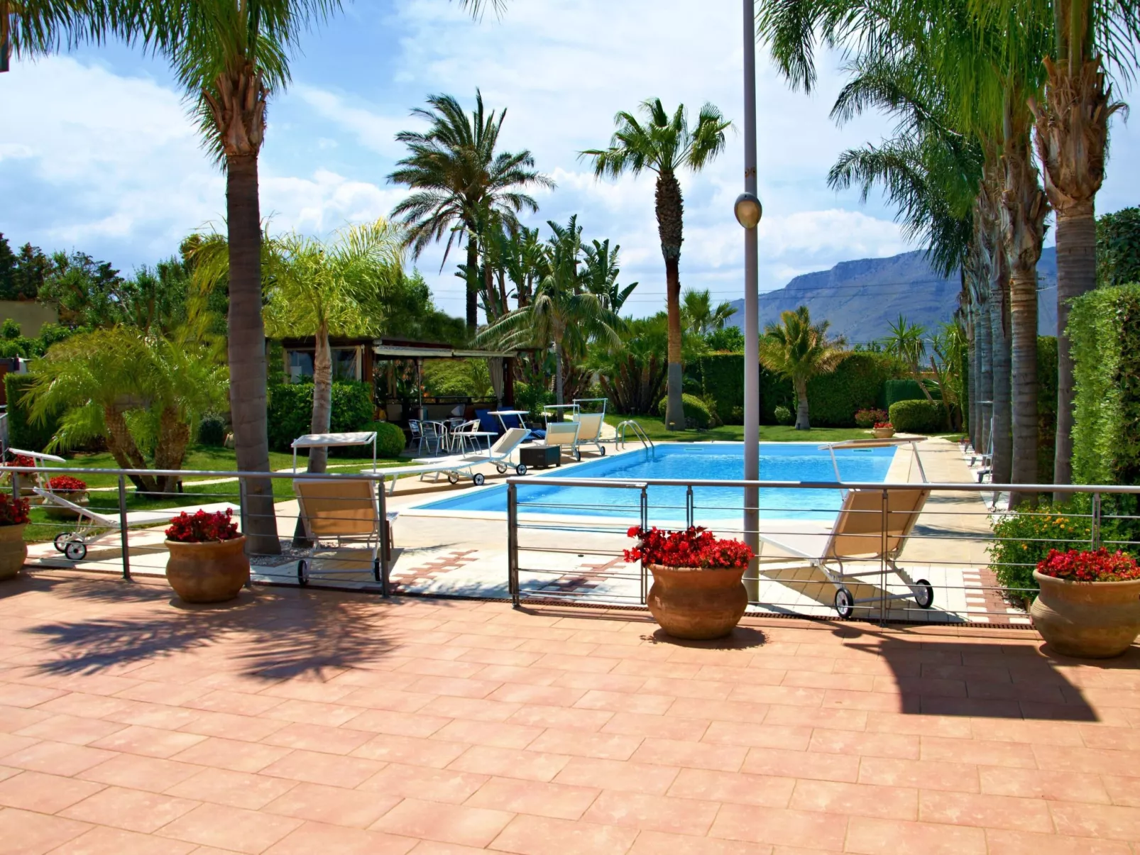 Villa in Alcamo mit privatem Pool und Garten