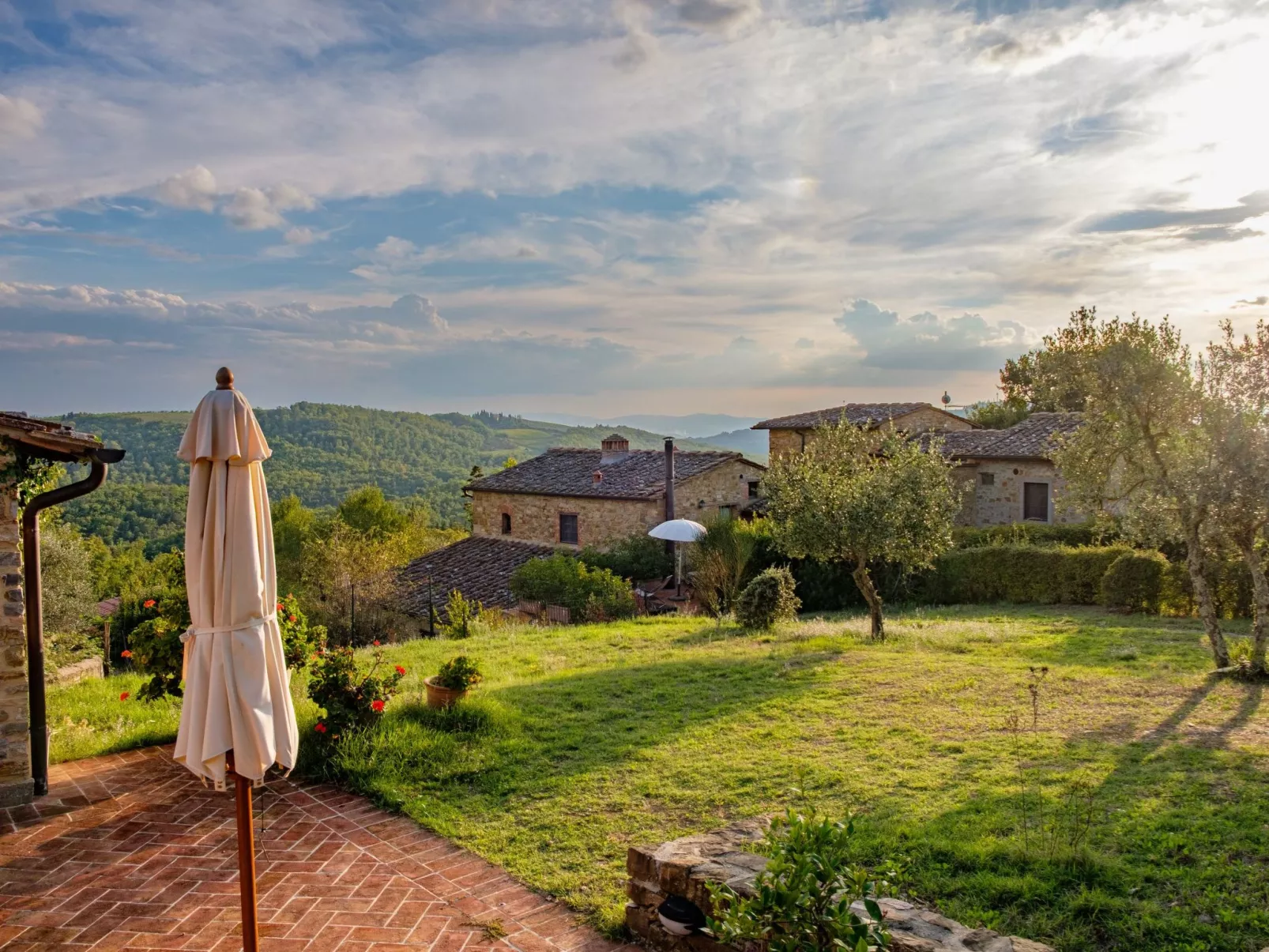 Sage' Anwesen mit Gemeinschaftspool