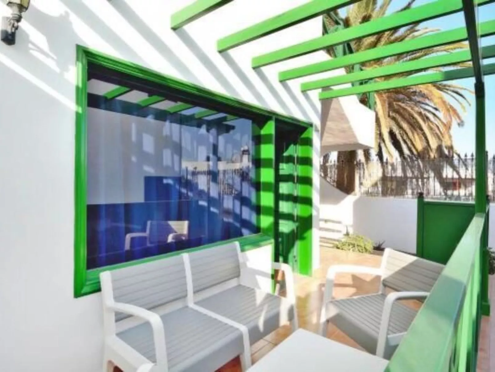 Wohnung mit Terrasse für 2 Erwachsene und 1 Kind