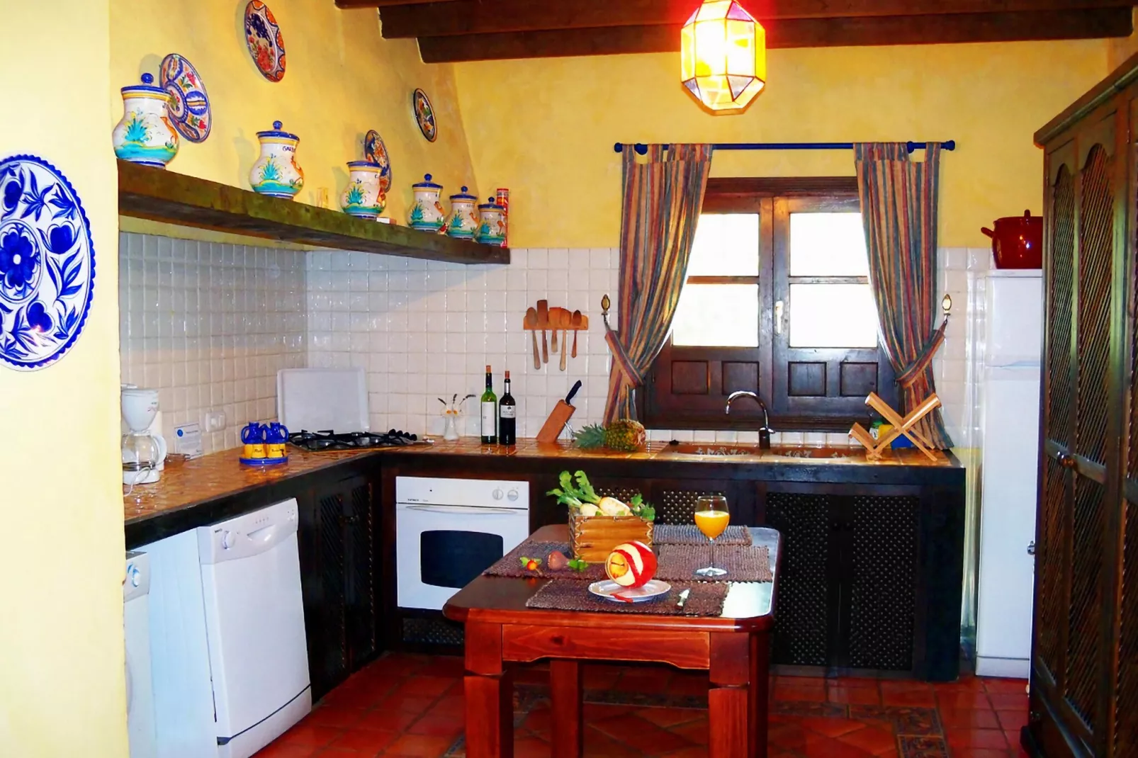 Cortijo Los Olivos-Kitchen