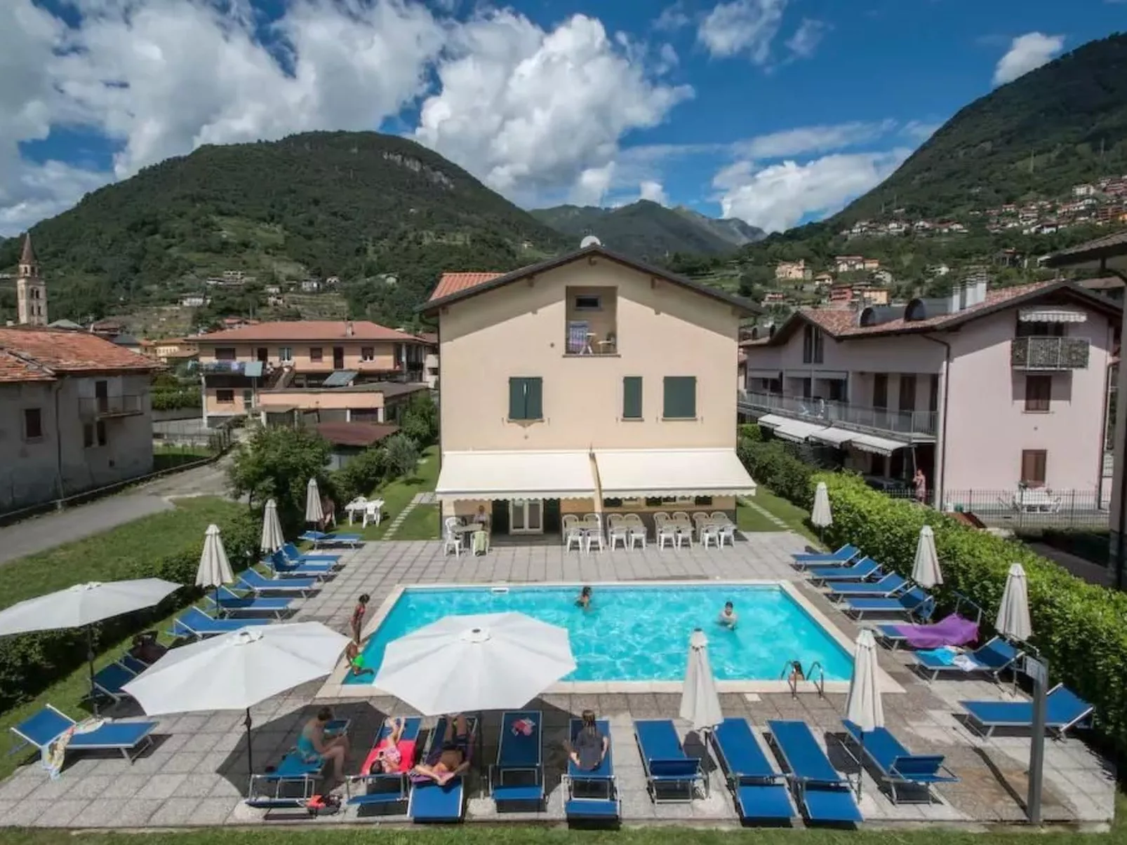 Wohnung in Domaso mit privatem Parkplatz