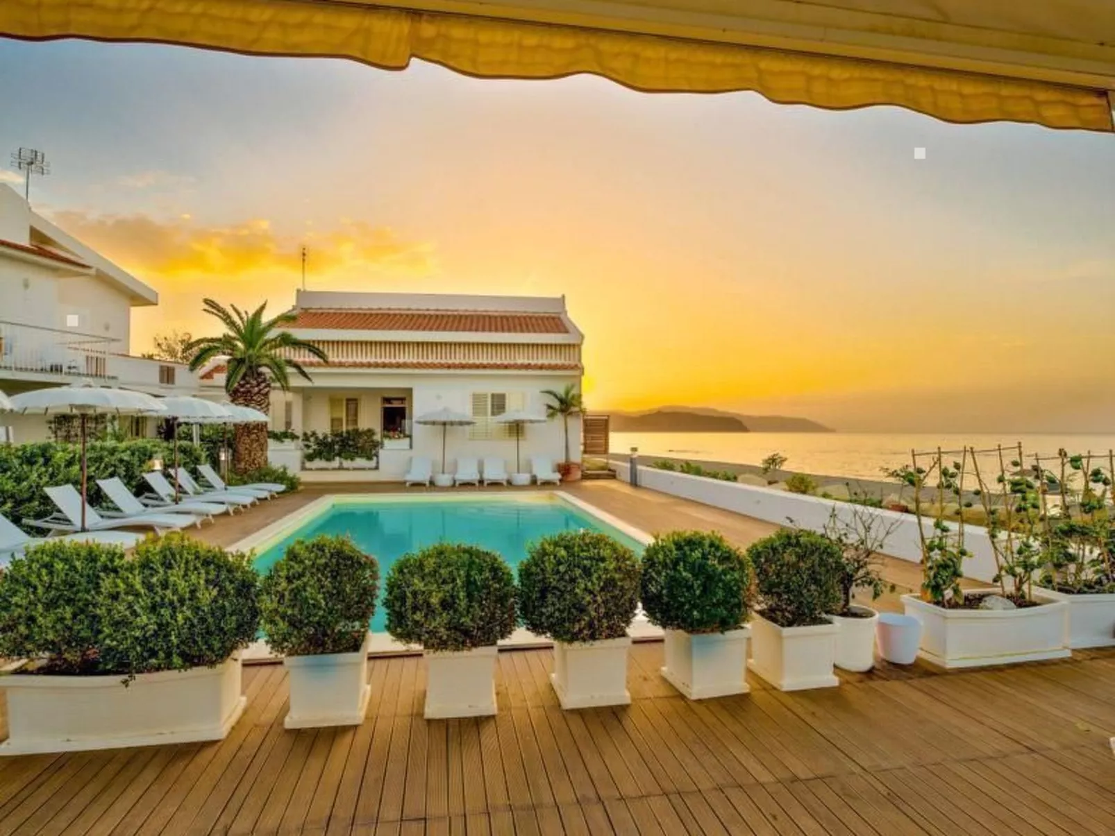 Appartement in Marchesana mit Großer Terrasse