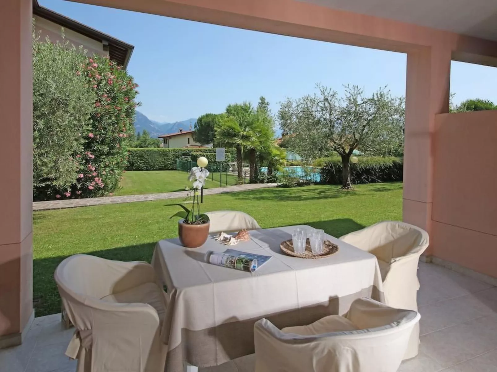 Wohnung mit Privatparkplatz und Aussicht