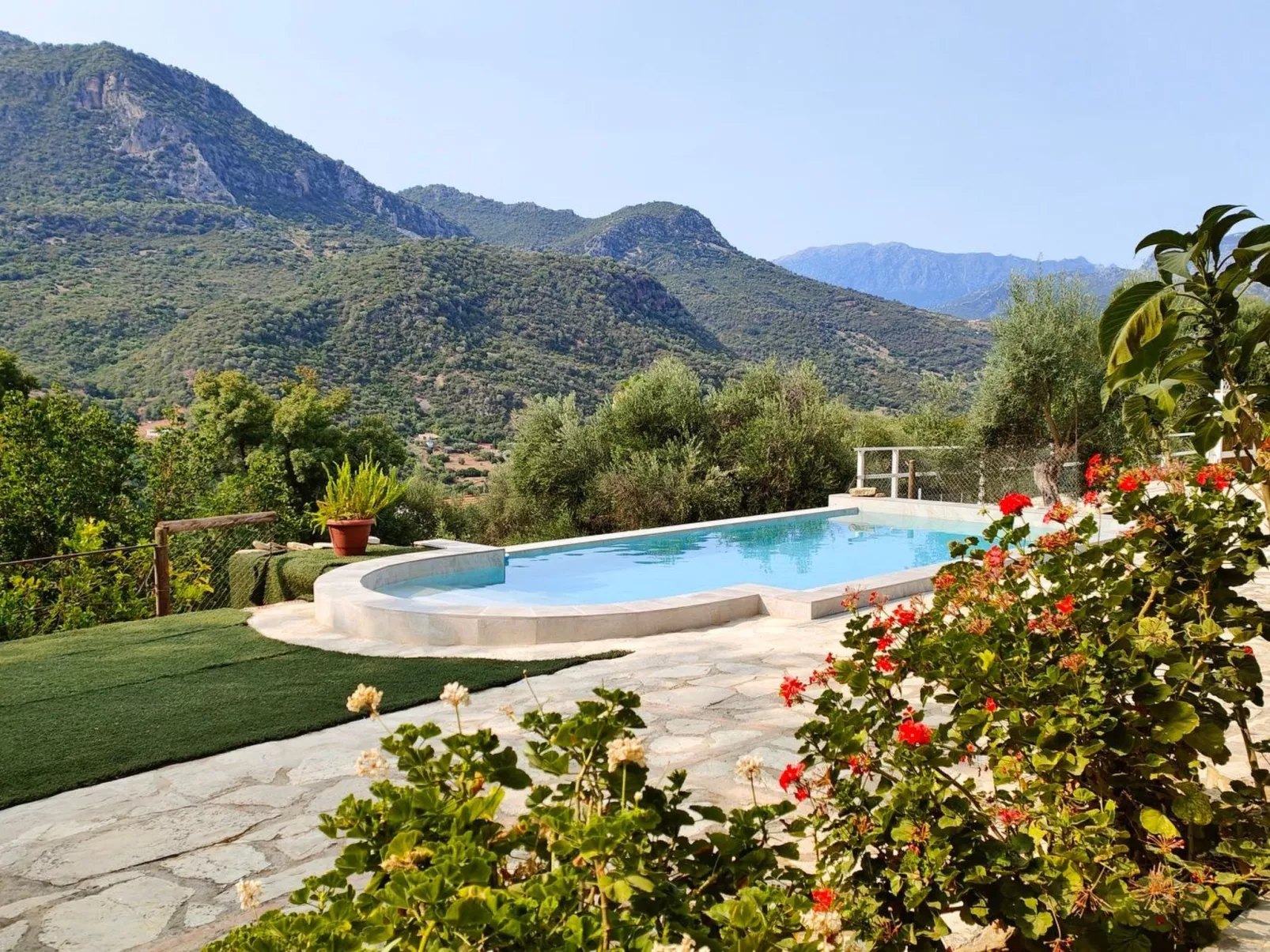 Vivienda Turistica Rural El Acebuchal