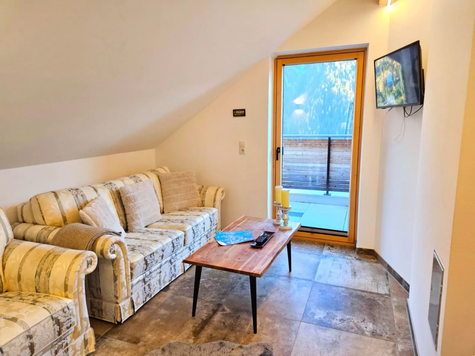 Home Fuchsbau-Inside