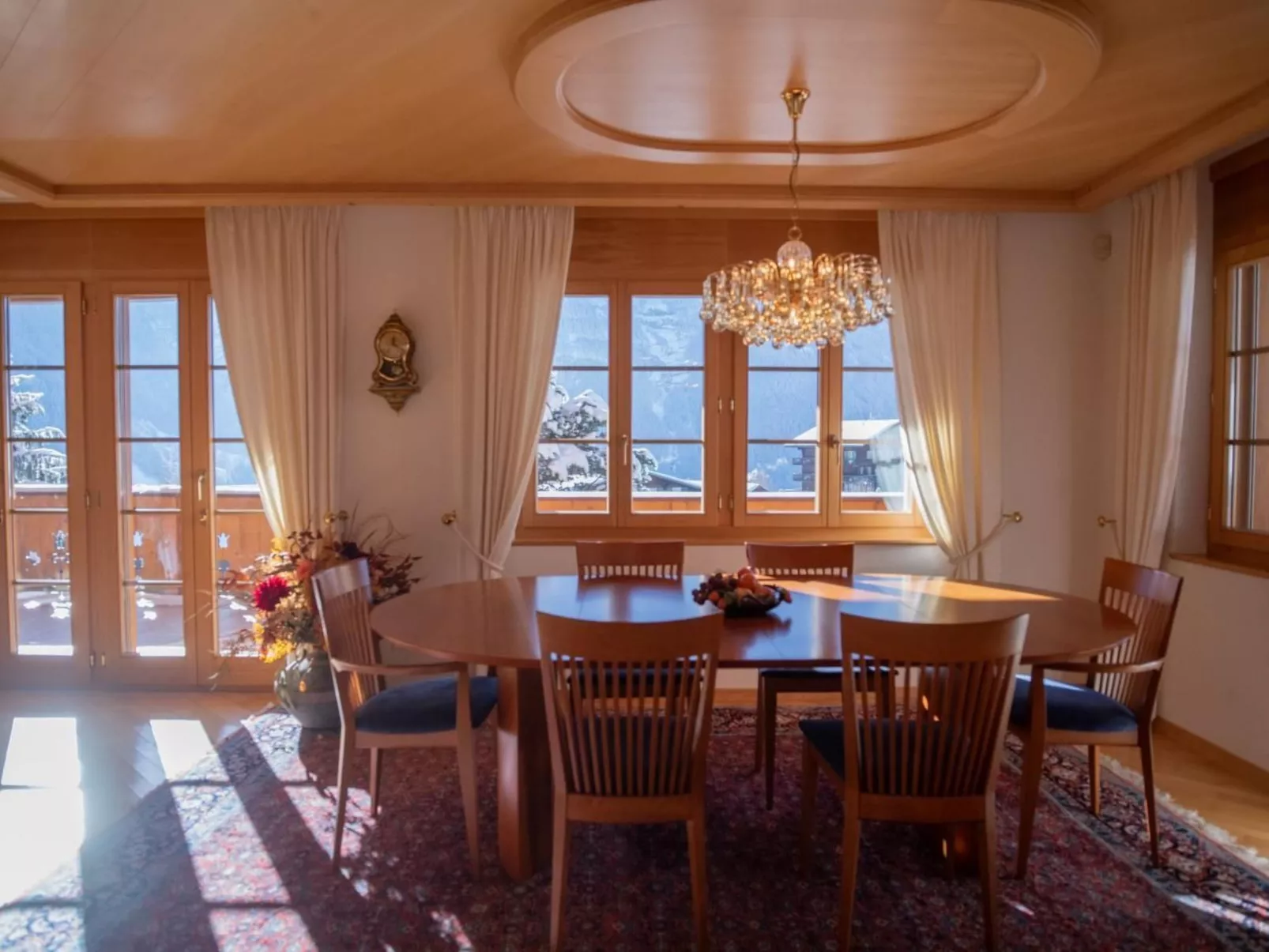 Orion - Luxuriöse Duplex Wohnung in Grindelwald-Drinnen