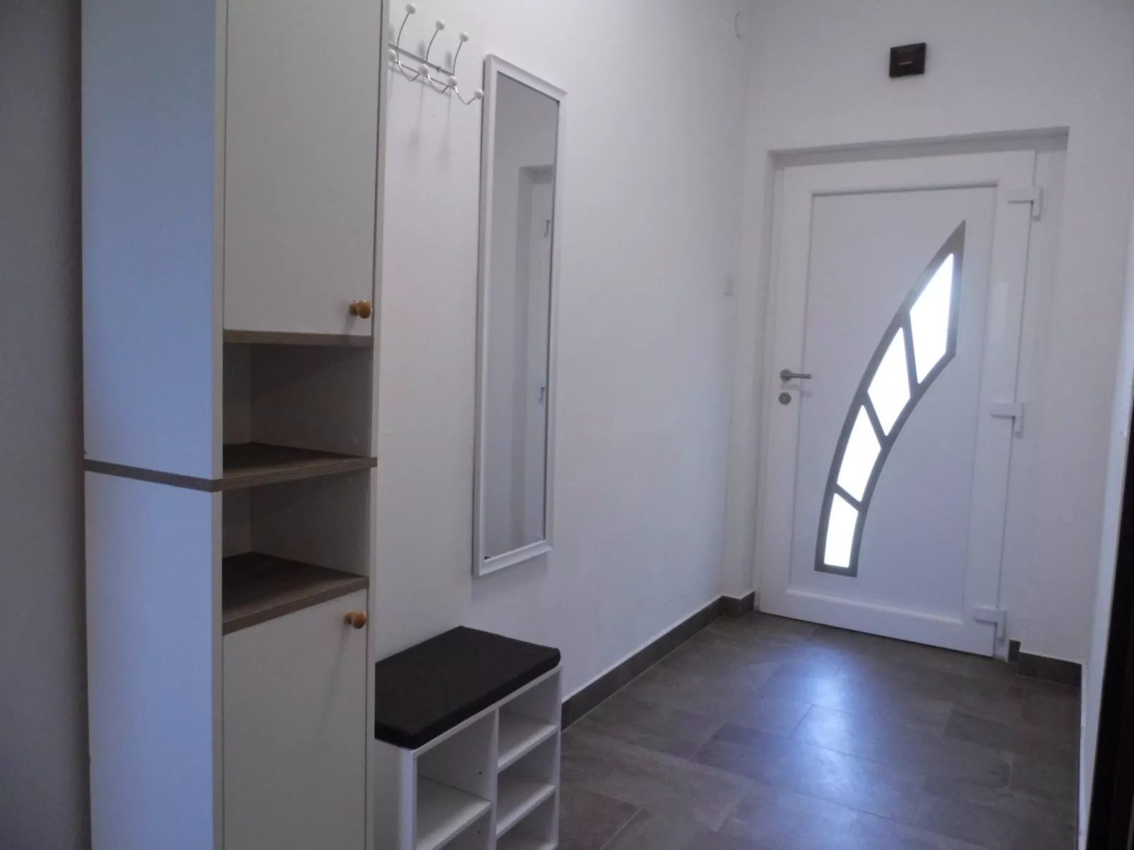 Schöne, gemütliche Ferienwohnung "Mira B" mit Garten-Drinnen