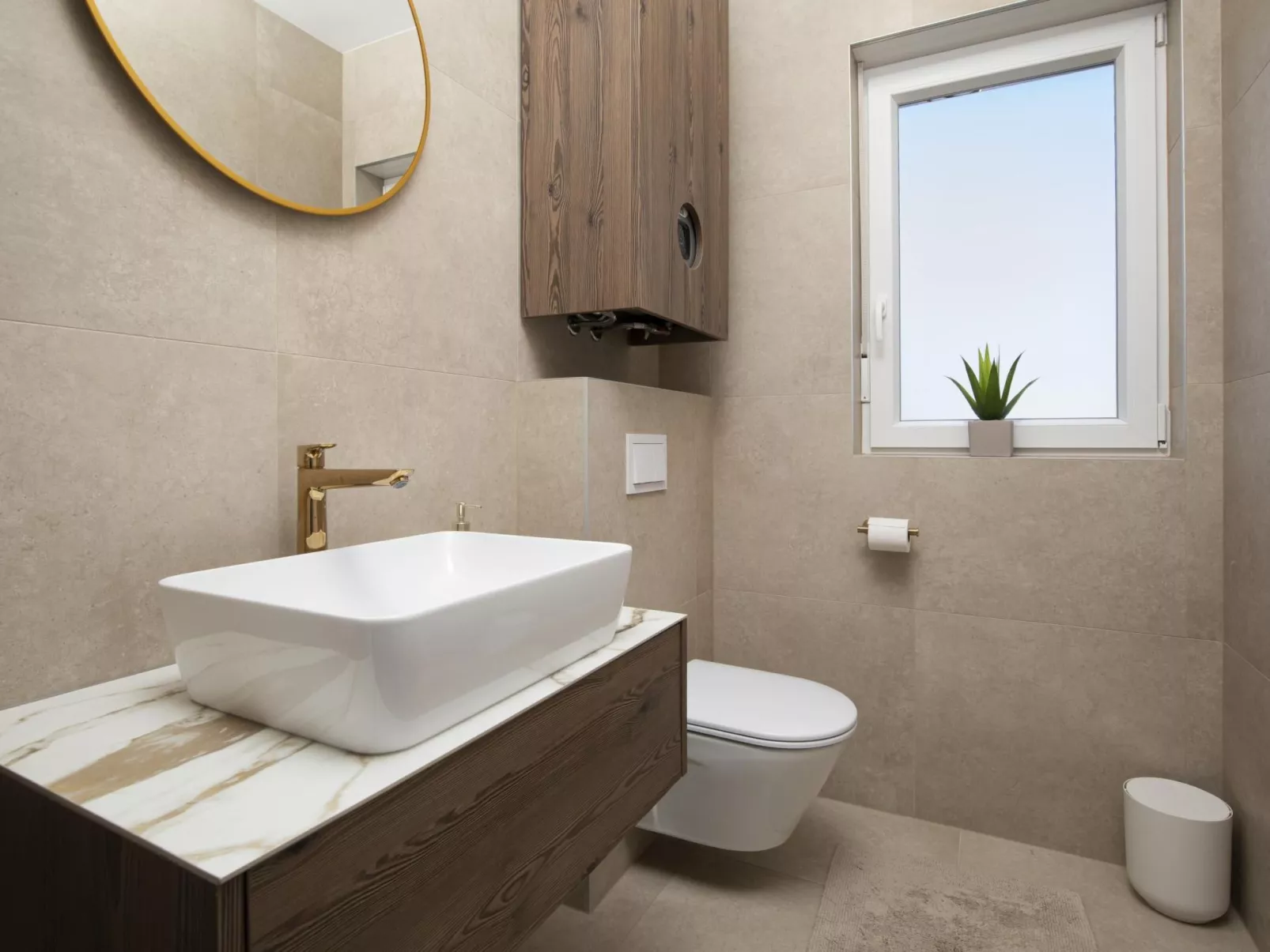 Villa Oasis mit beheiztem Pool, 700 m vom Meer entfernt