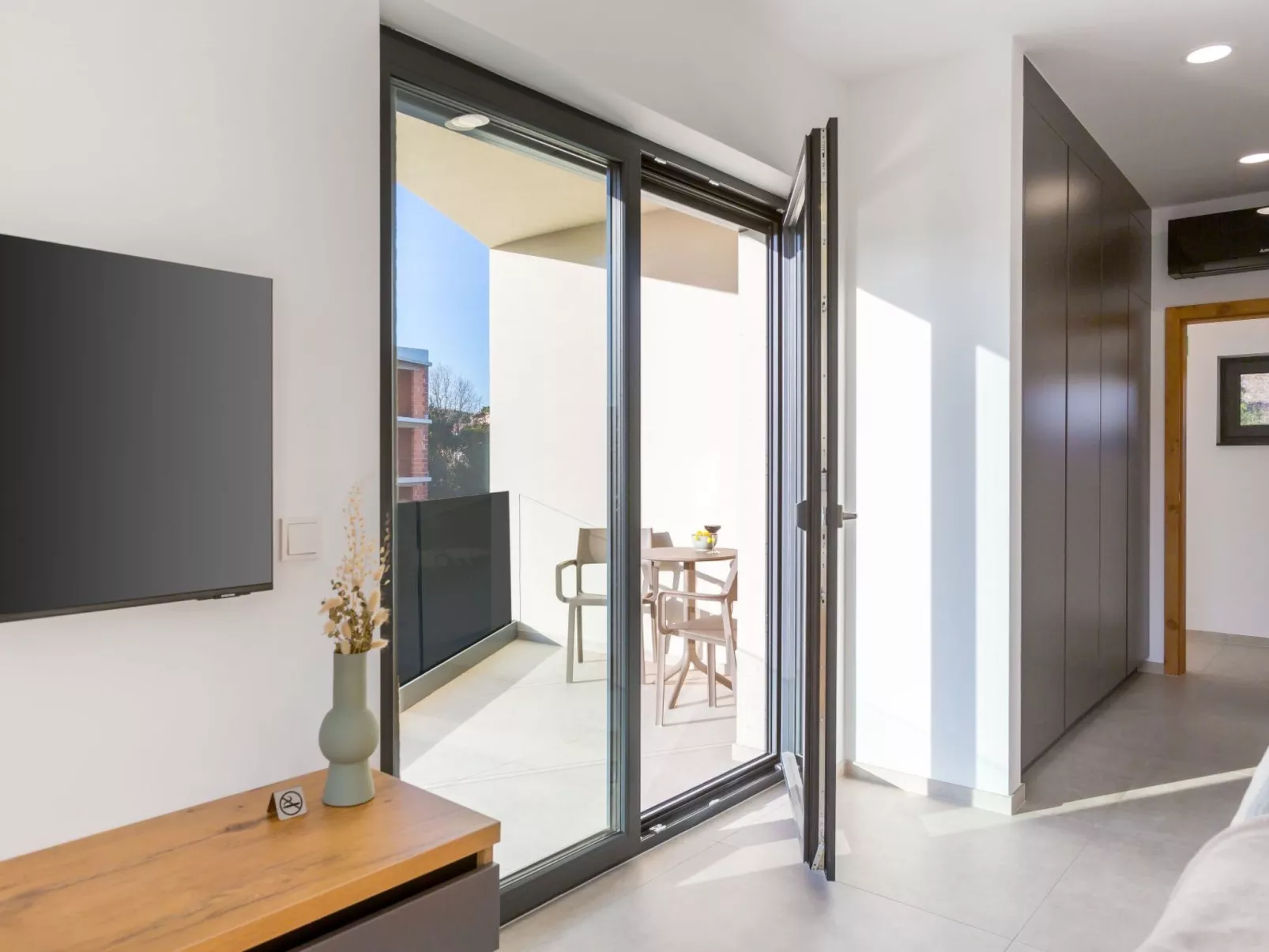 Ferienvilla "Villa Mila" mit eigenem Pool-Drinnen