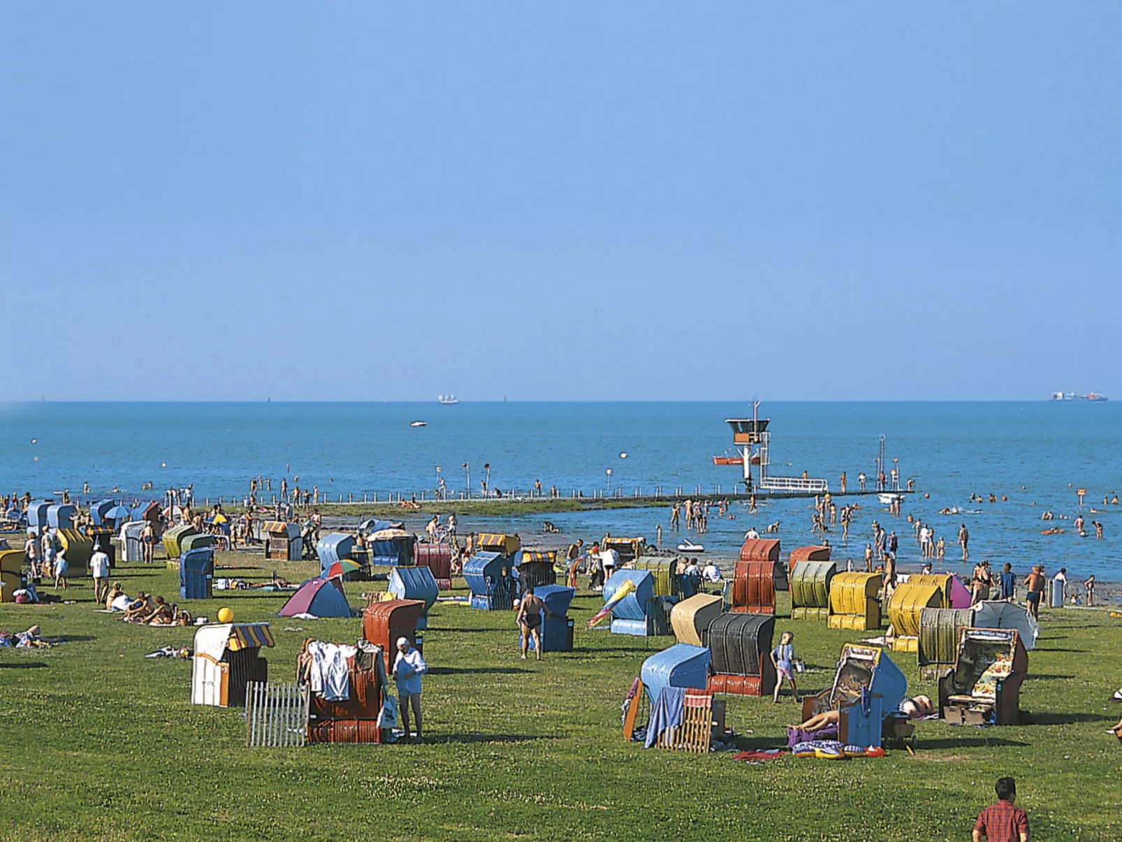 G22 Haus mit Garten, Strandkorb und Grillkamin-Area