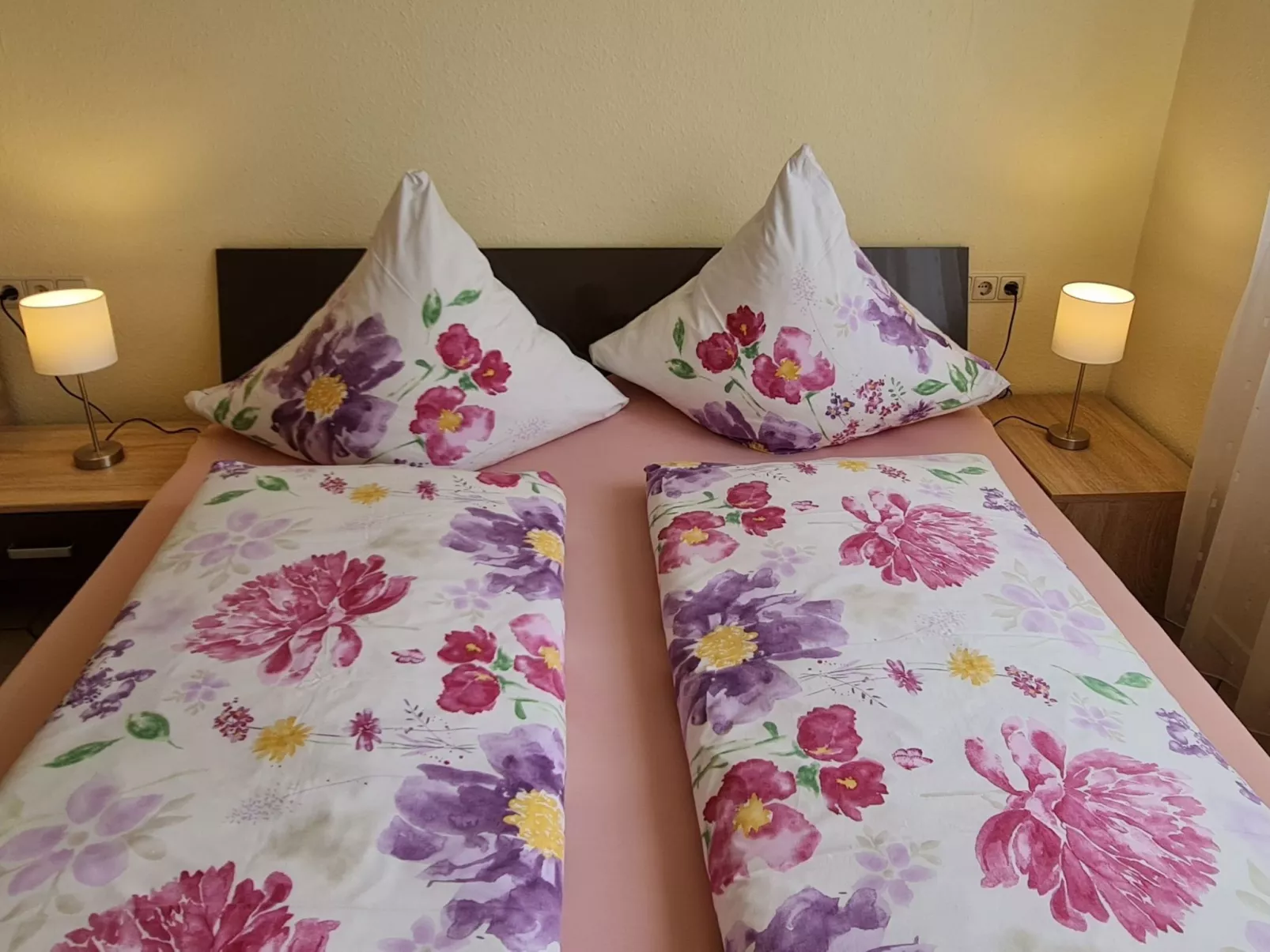 Doppelappartement Privater Zugang zur Sauna und Garten-Inside