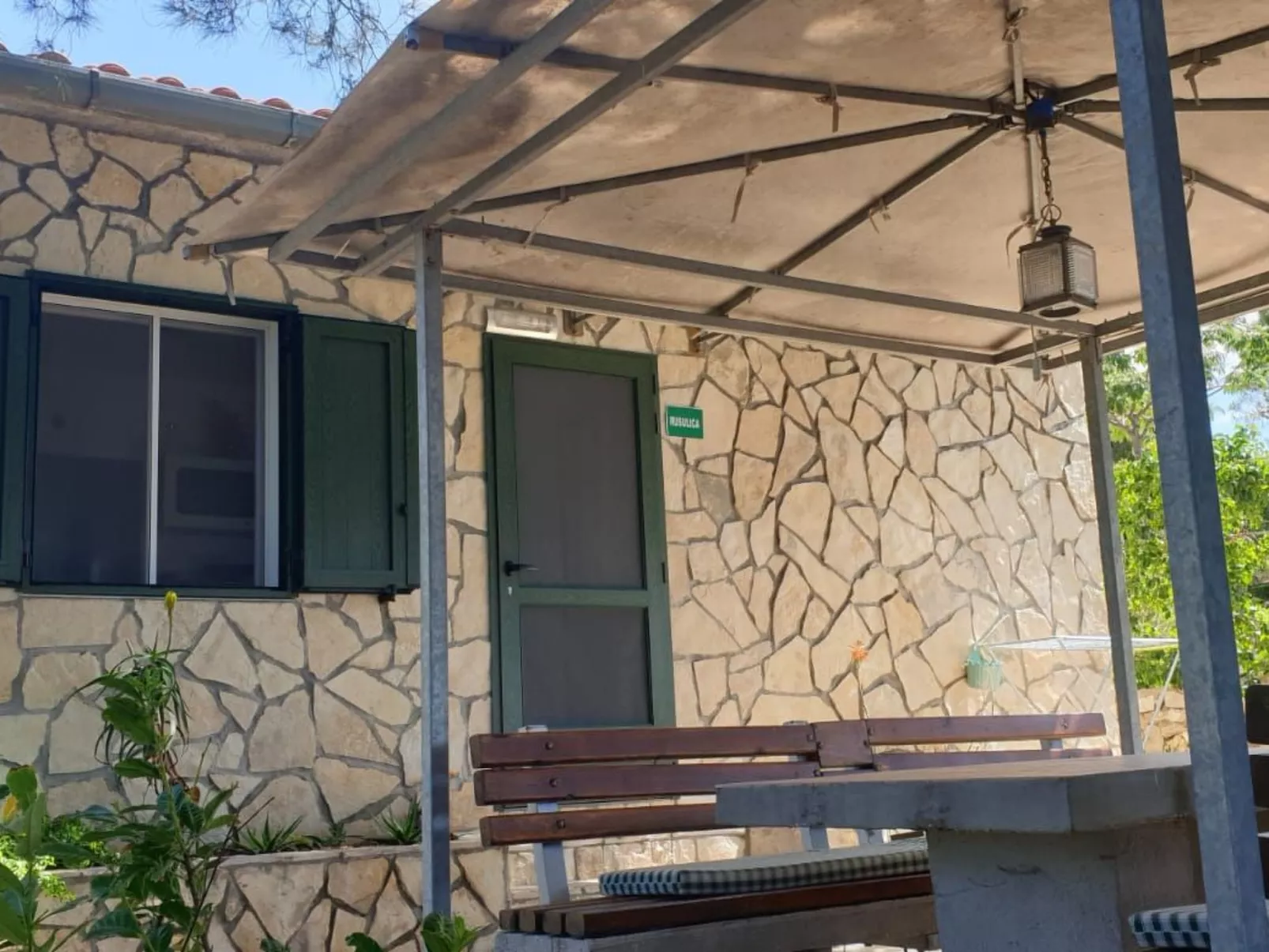 In Maslinica mit Großer Terrasse-Image-tags.info