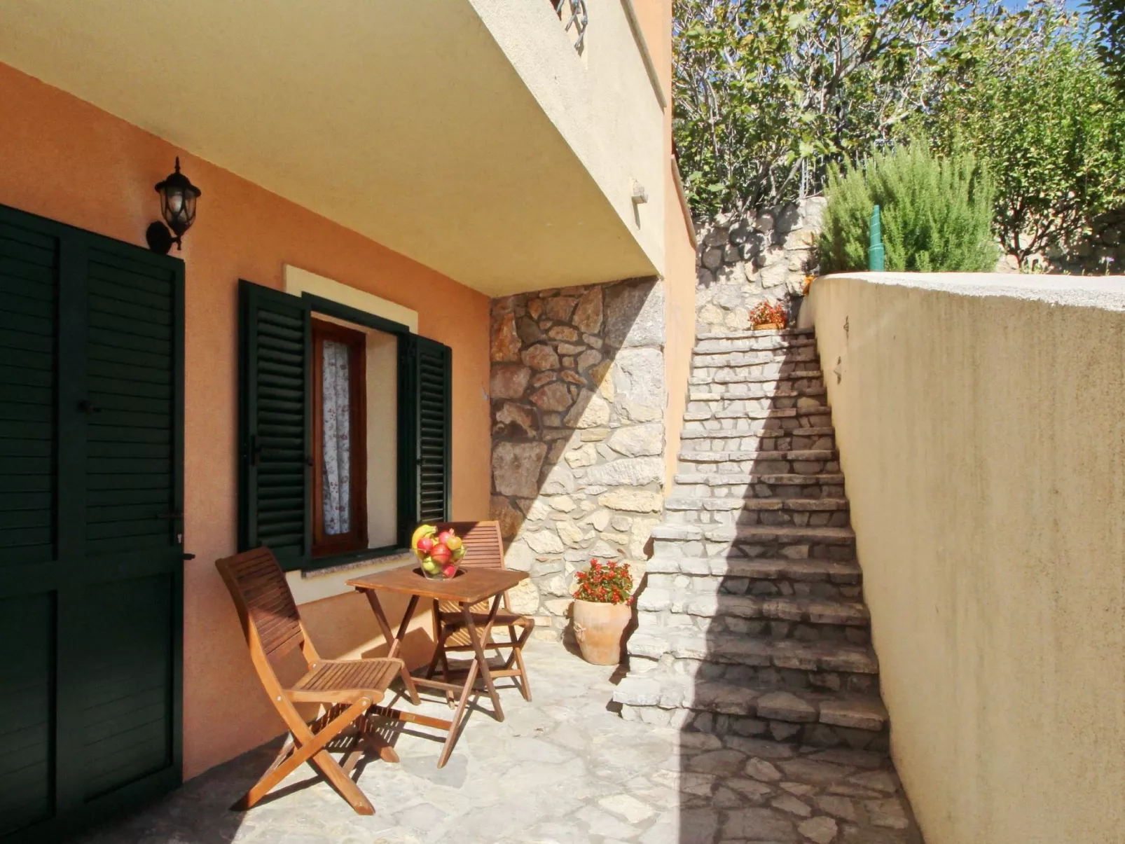 Renoviertes Steinhaus mit Garten und Pool ideal für ein erholsamen Urlaub