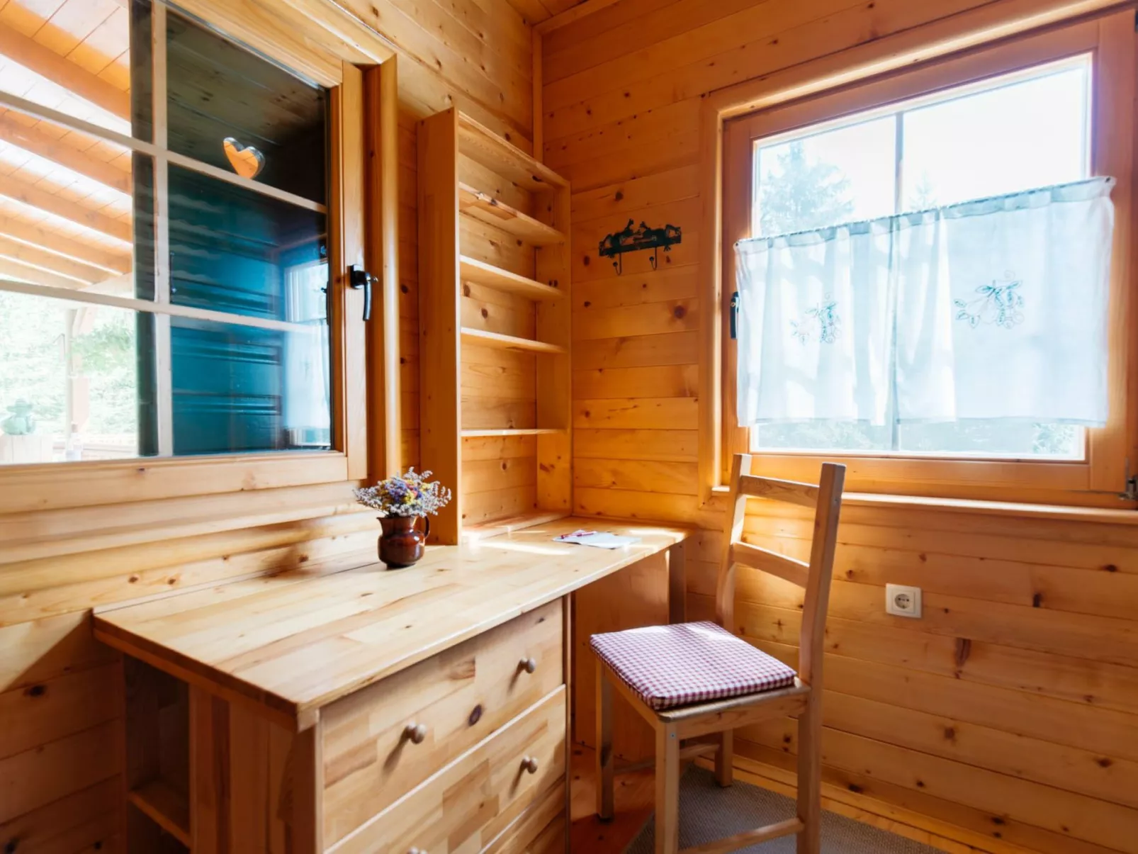 IDEAL FÜR FAMILIEN, PAARE UND NATURLIEBHABER-Inside