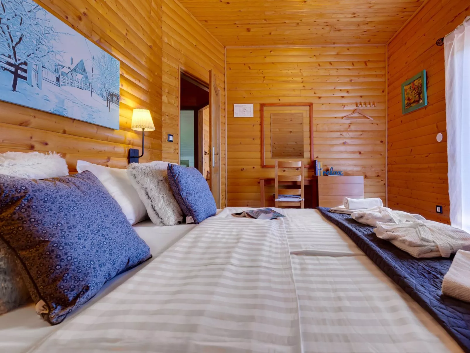 Mala vila Rebeka -großer SwimmingPool-Dedans