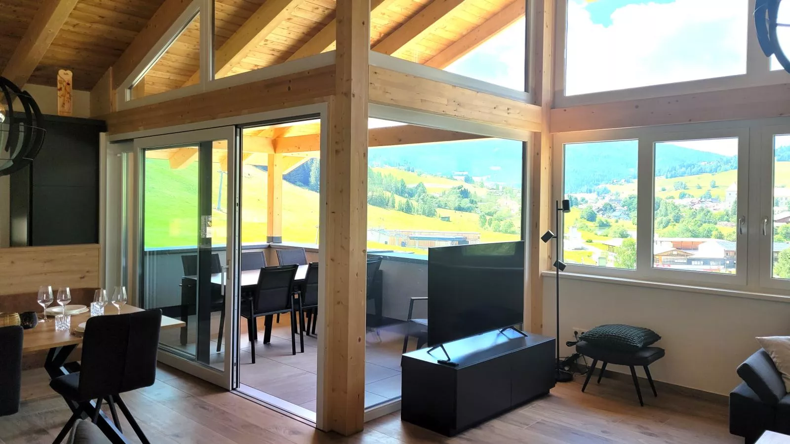 Grebenzen Lodge Prinz-Terrace balcony
