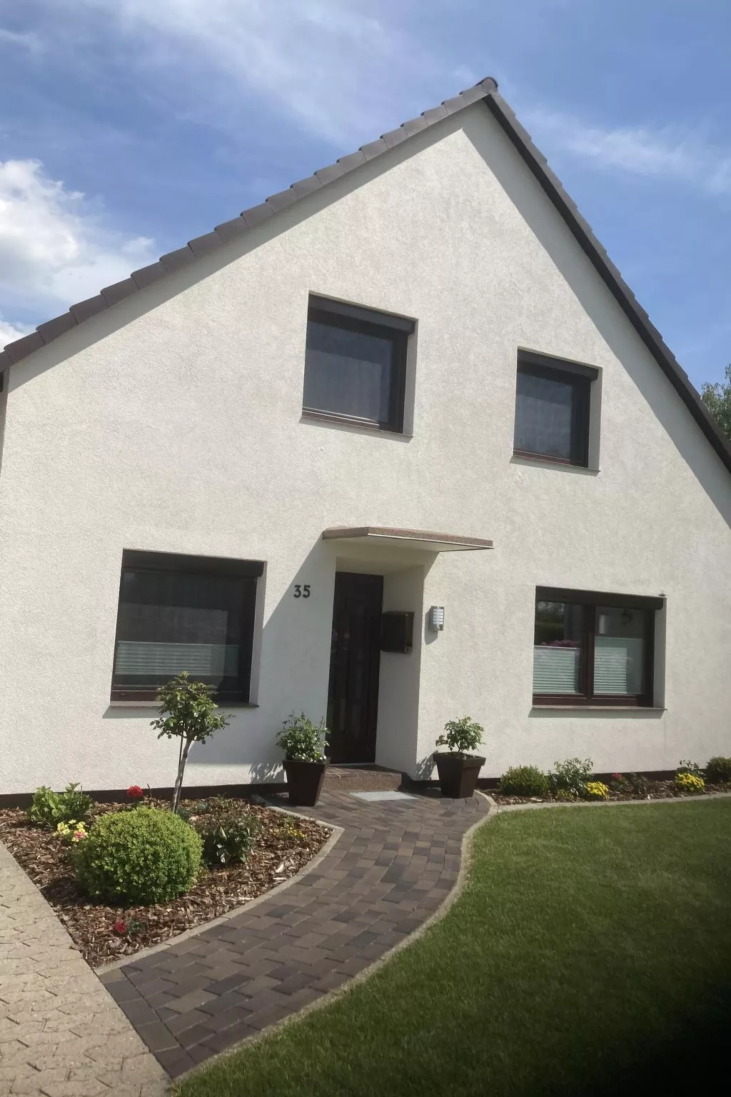 Mit großer Dachterrasse