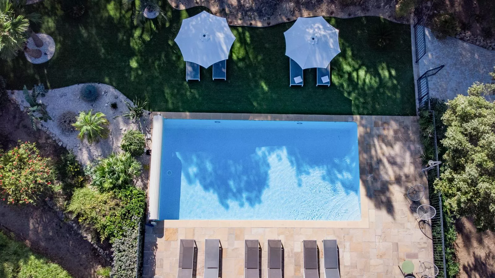 La Tropezienne-Piscine