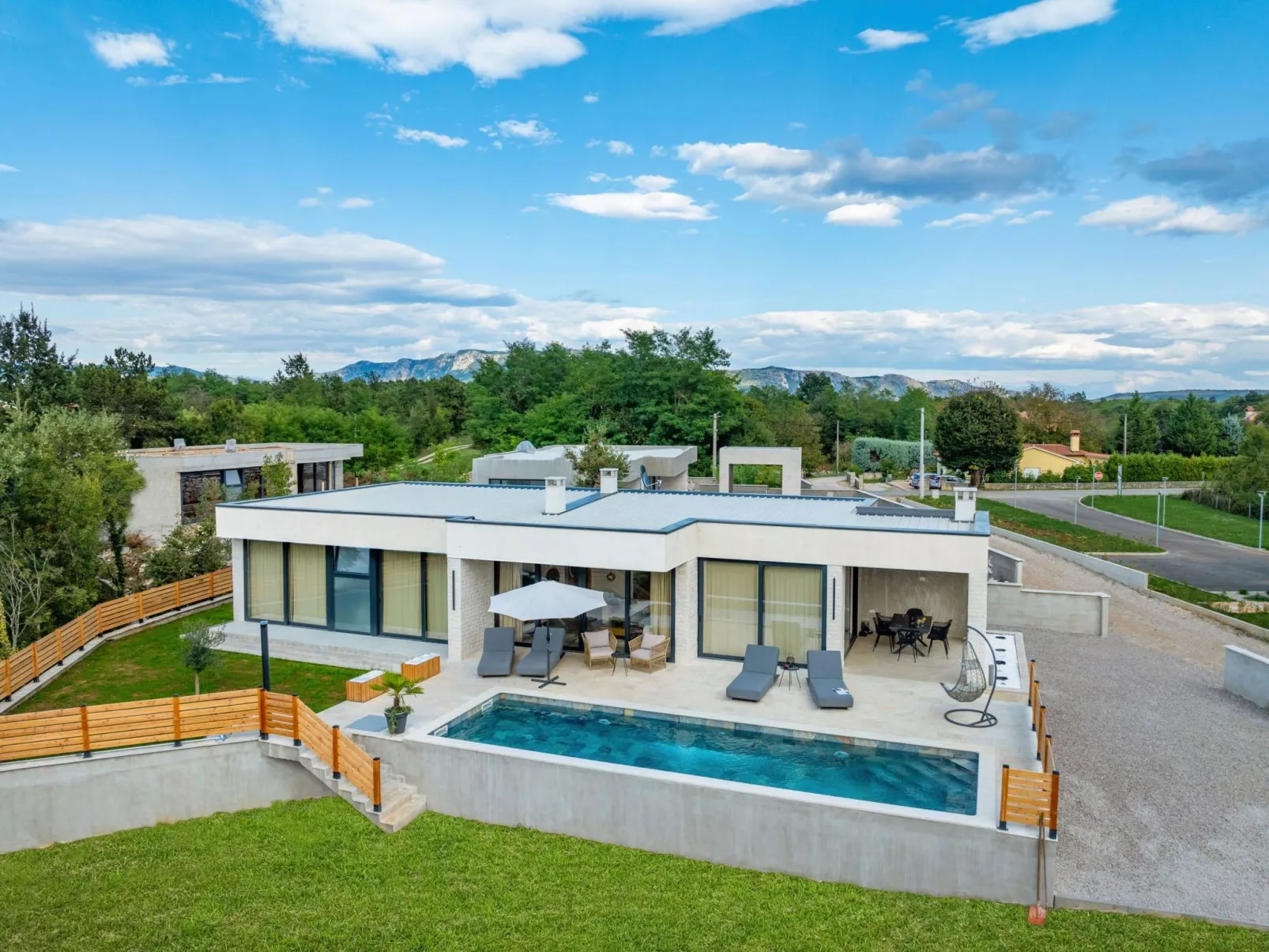 Sunset Villa Santalezi